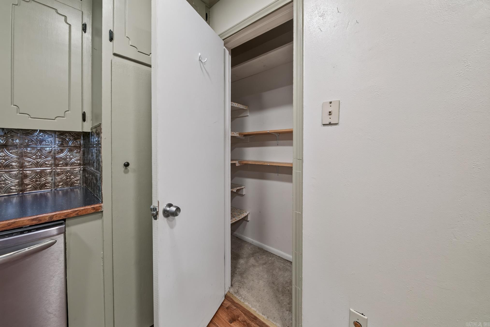 MACON HEIGHTS - Residential