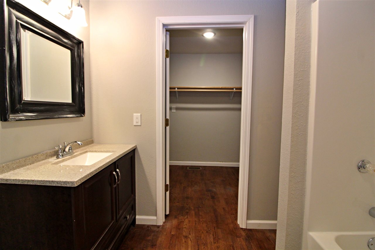 ADD LEVINS - Residential