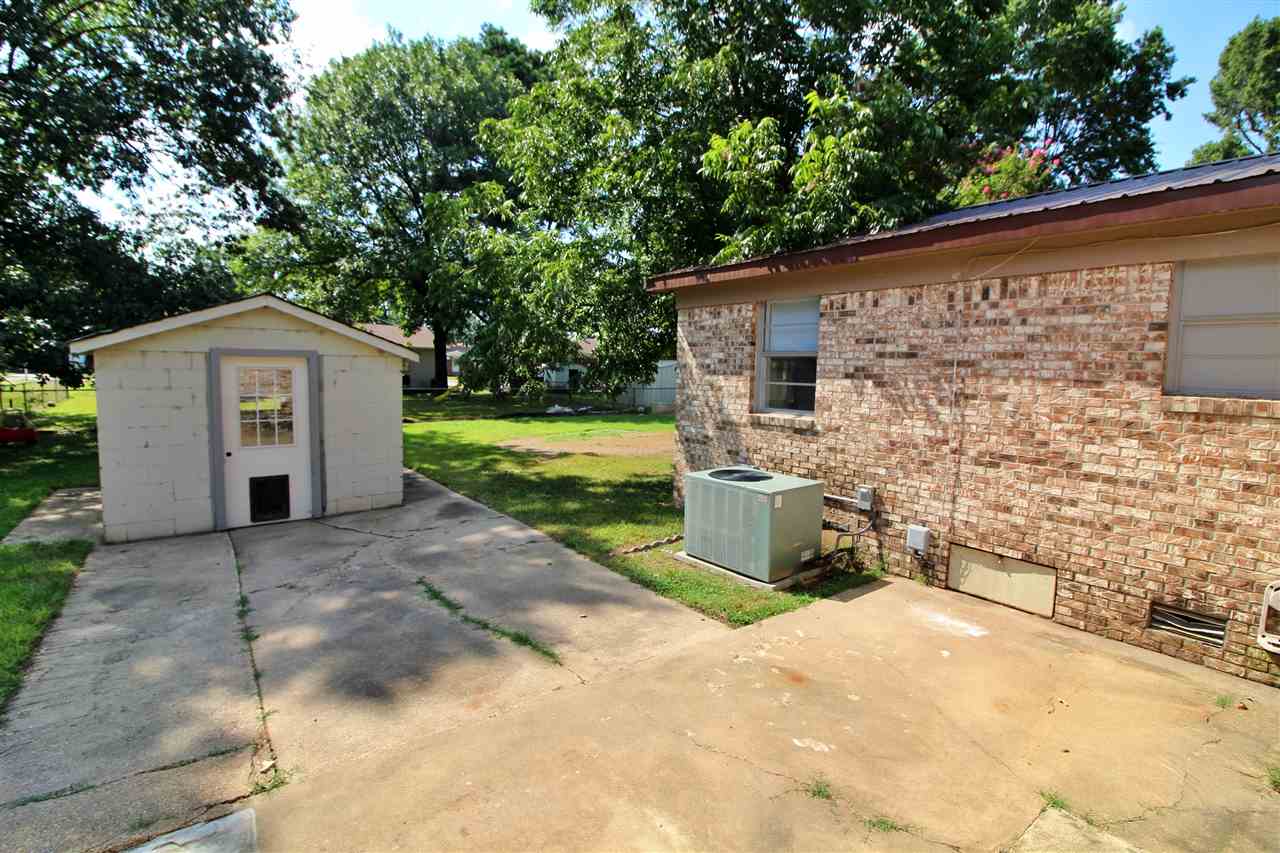 ADD LEVINS - Residential