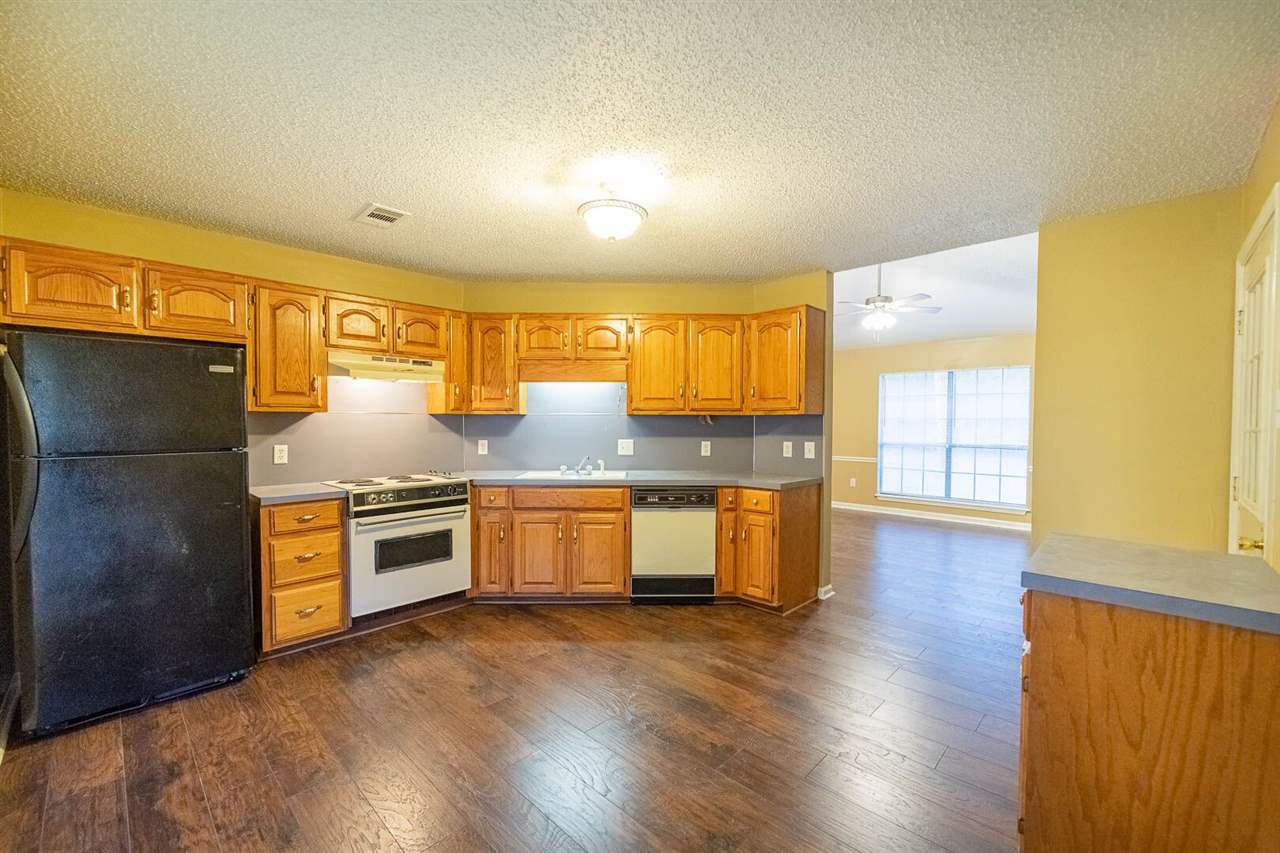 WEST MEADOWS ADD - Residential