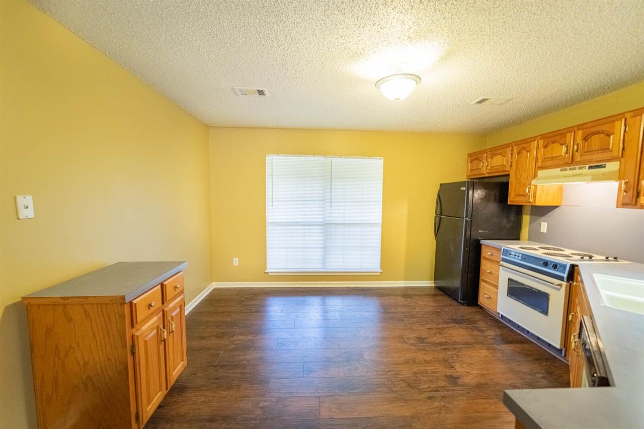 WEST MEADOWS ADD - Residential