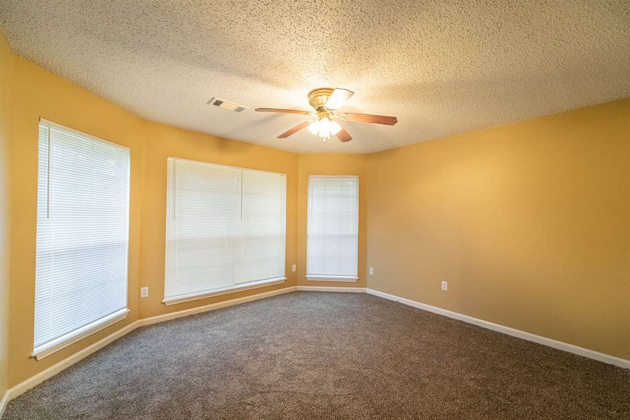 WEST MEADOWS ADD - Residential