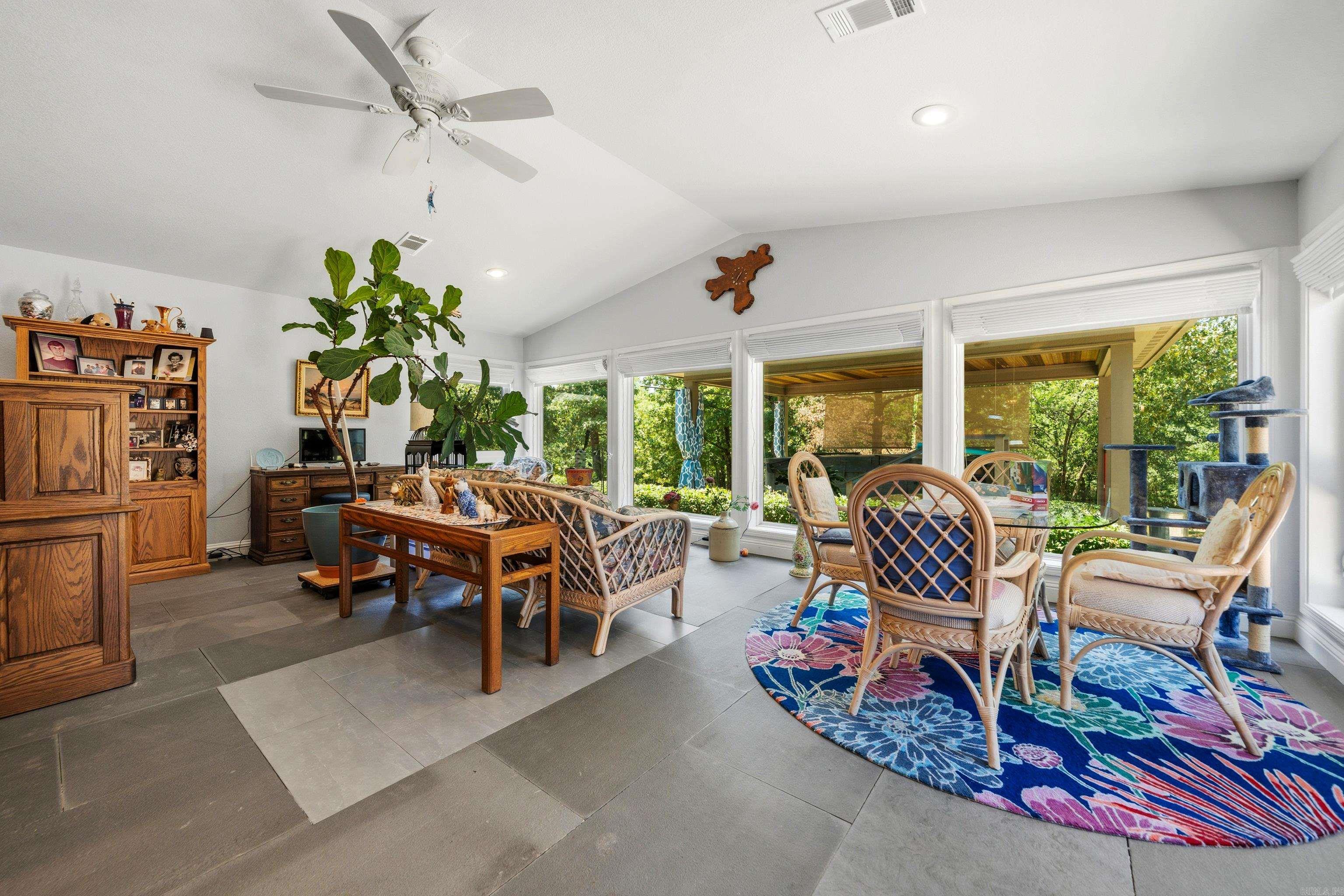 LAKE CATHERINE LAKE VIEW ESTATES - Residential