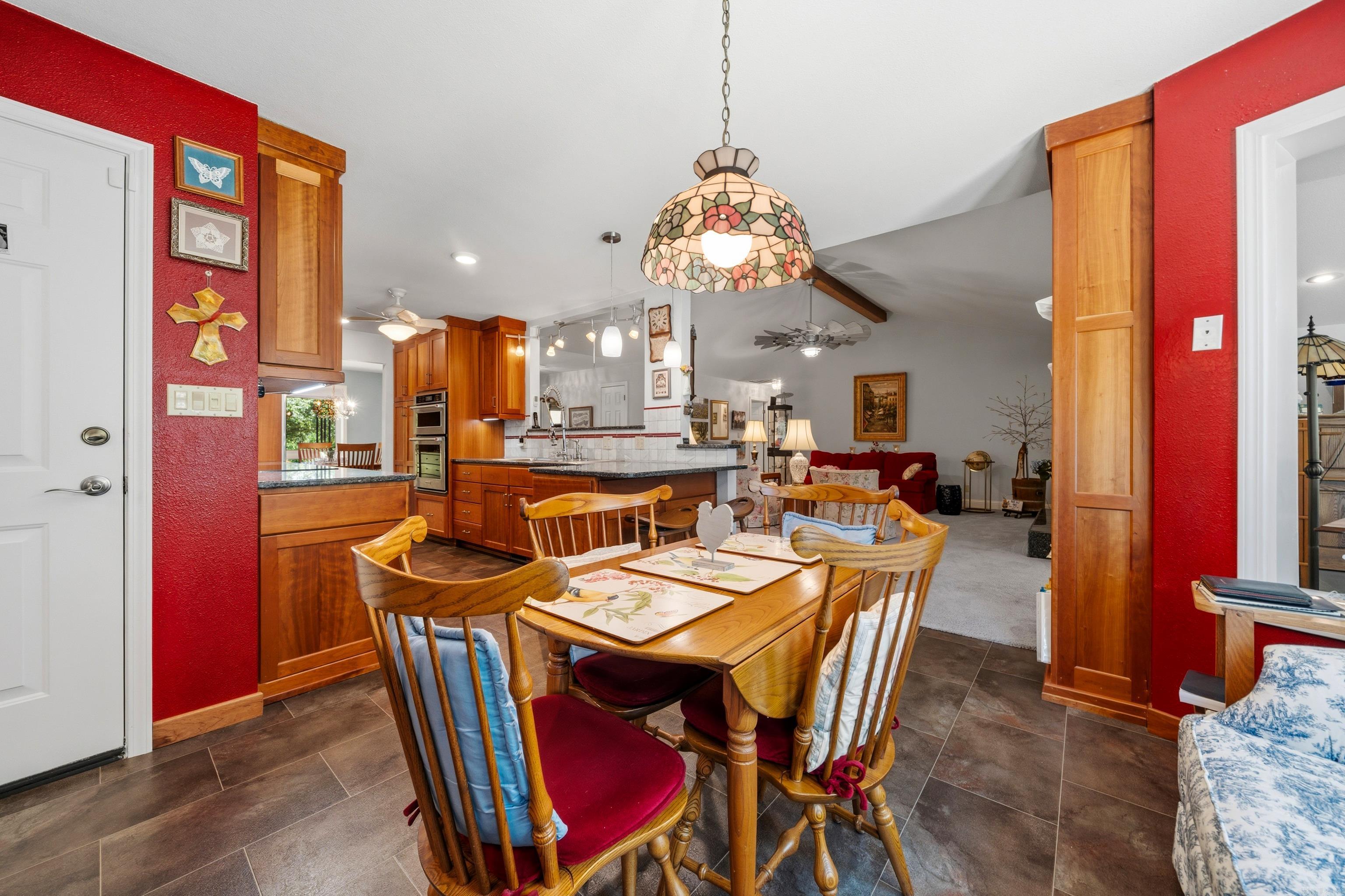LAKE CATHERINE LAKE VIEW ESTATES - Residential