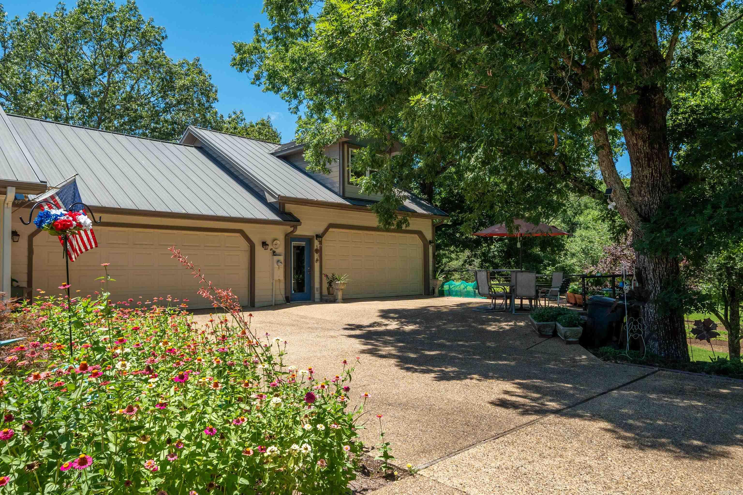 LAKE CATHERINE LAKE VIEW ESTATES - Residential
