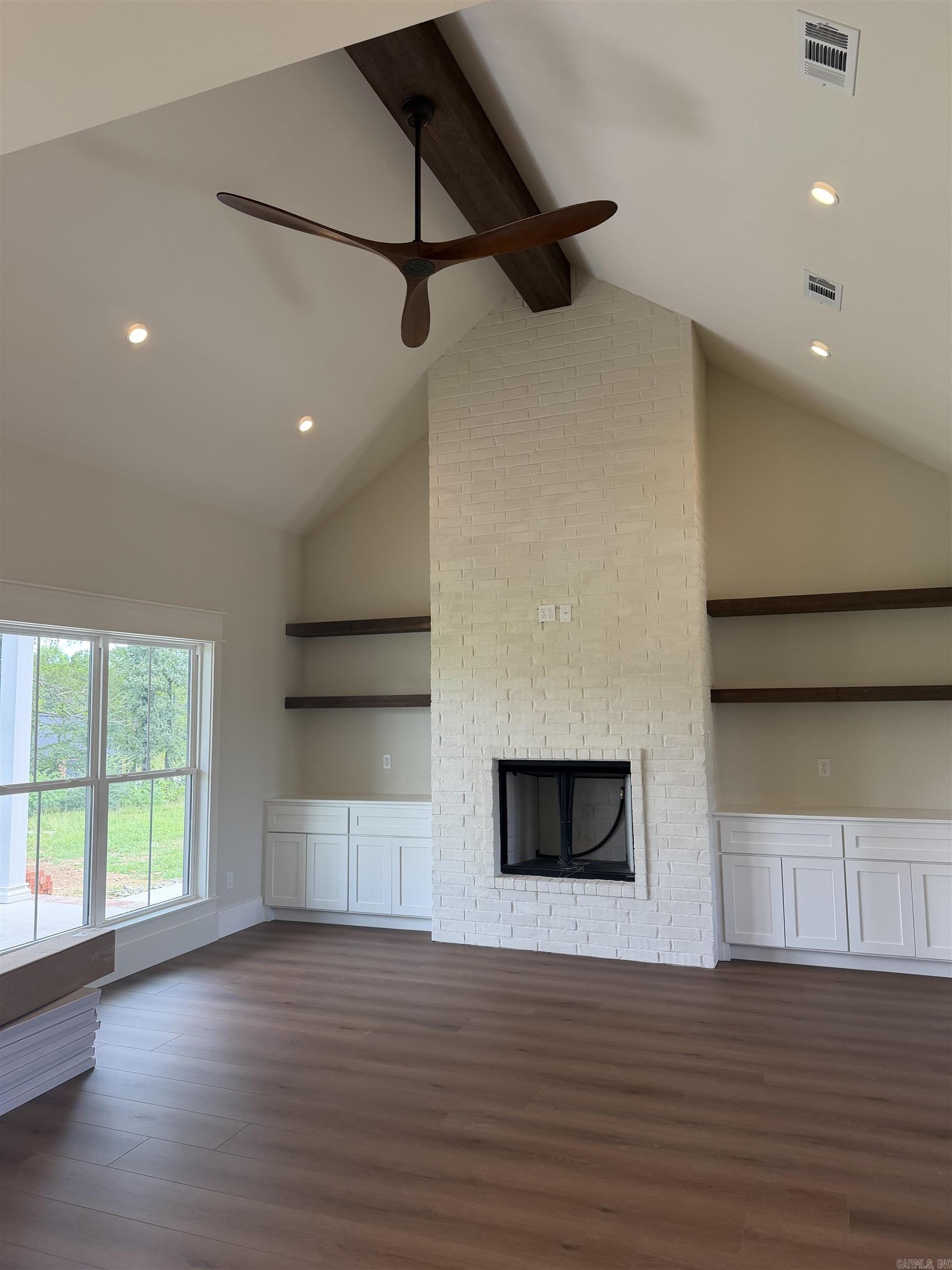 HIDDEN VALLEY ESTATES - Residential