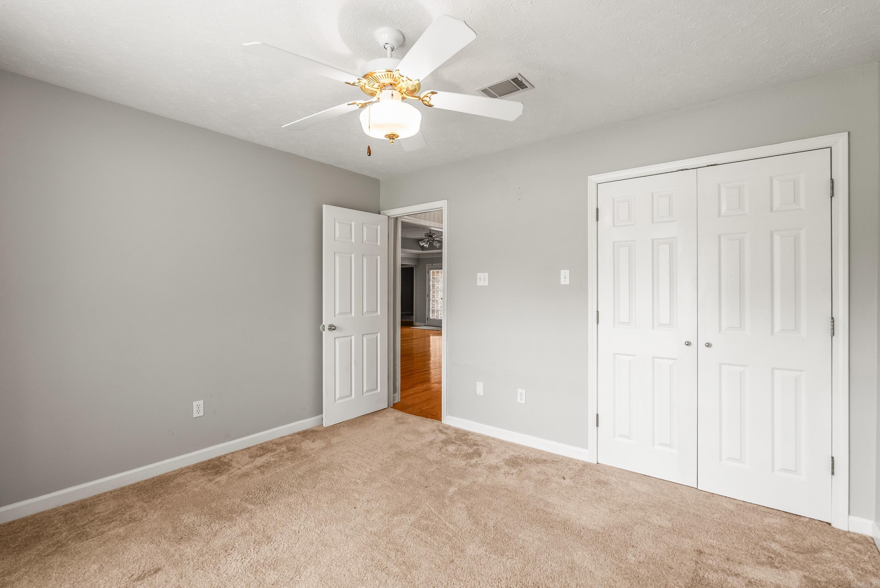 CUTTER RIDGE - Residential