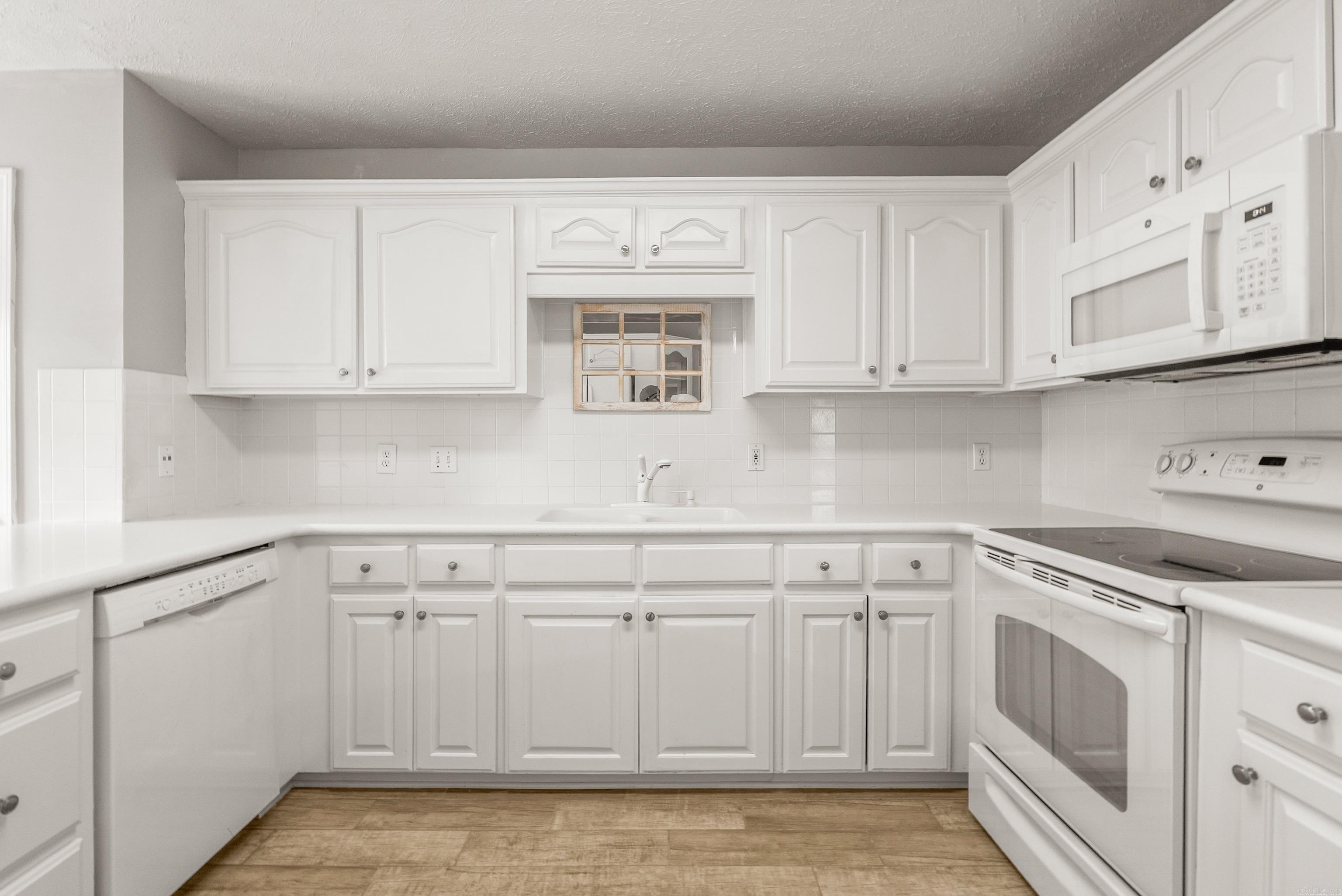 CUTTER RIDGE - Residential