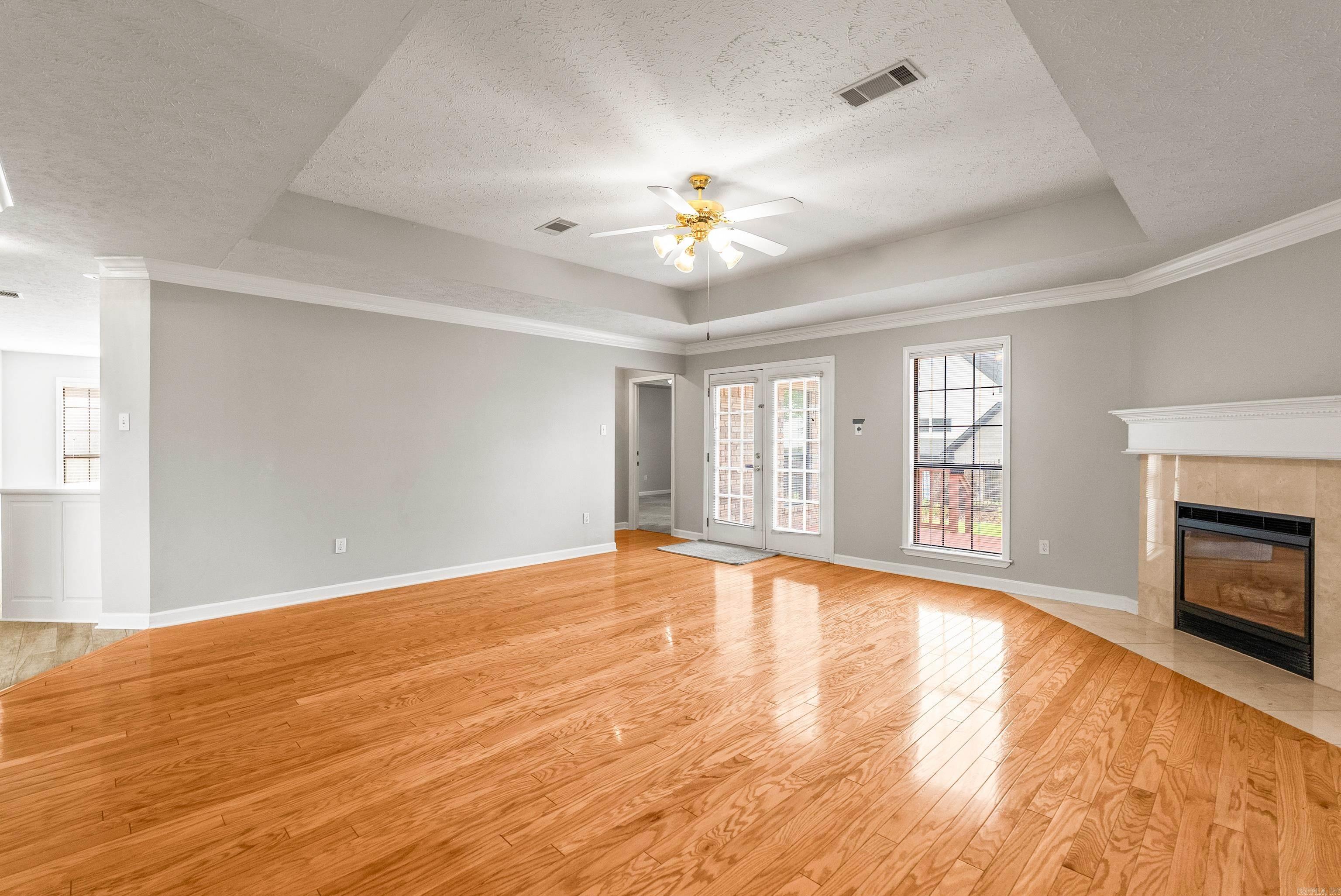 CUTTER RIDGE - Residential