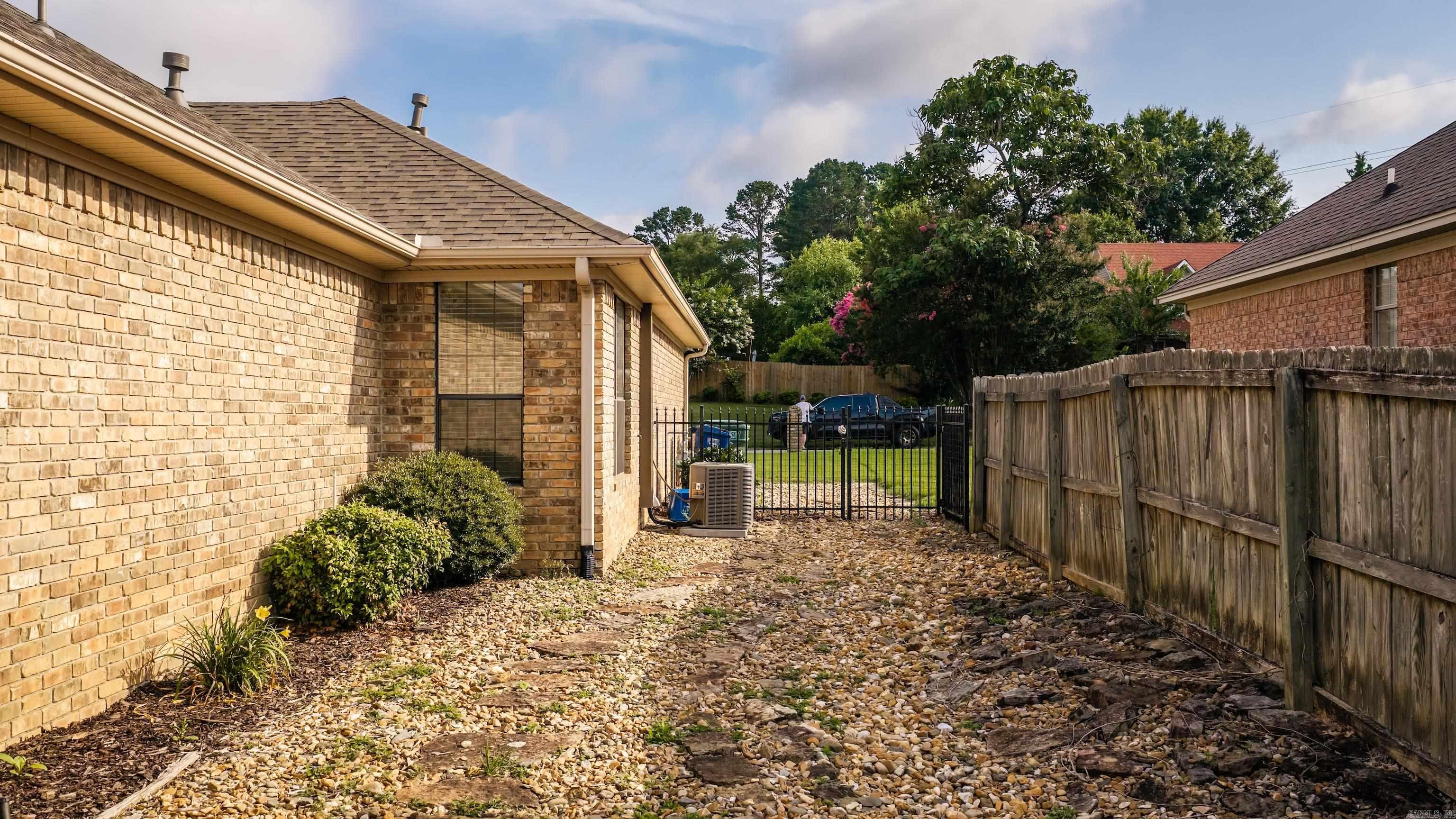 CUTTER RIDGE - Residential
