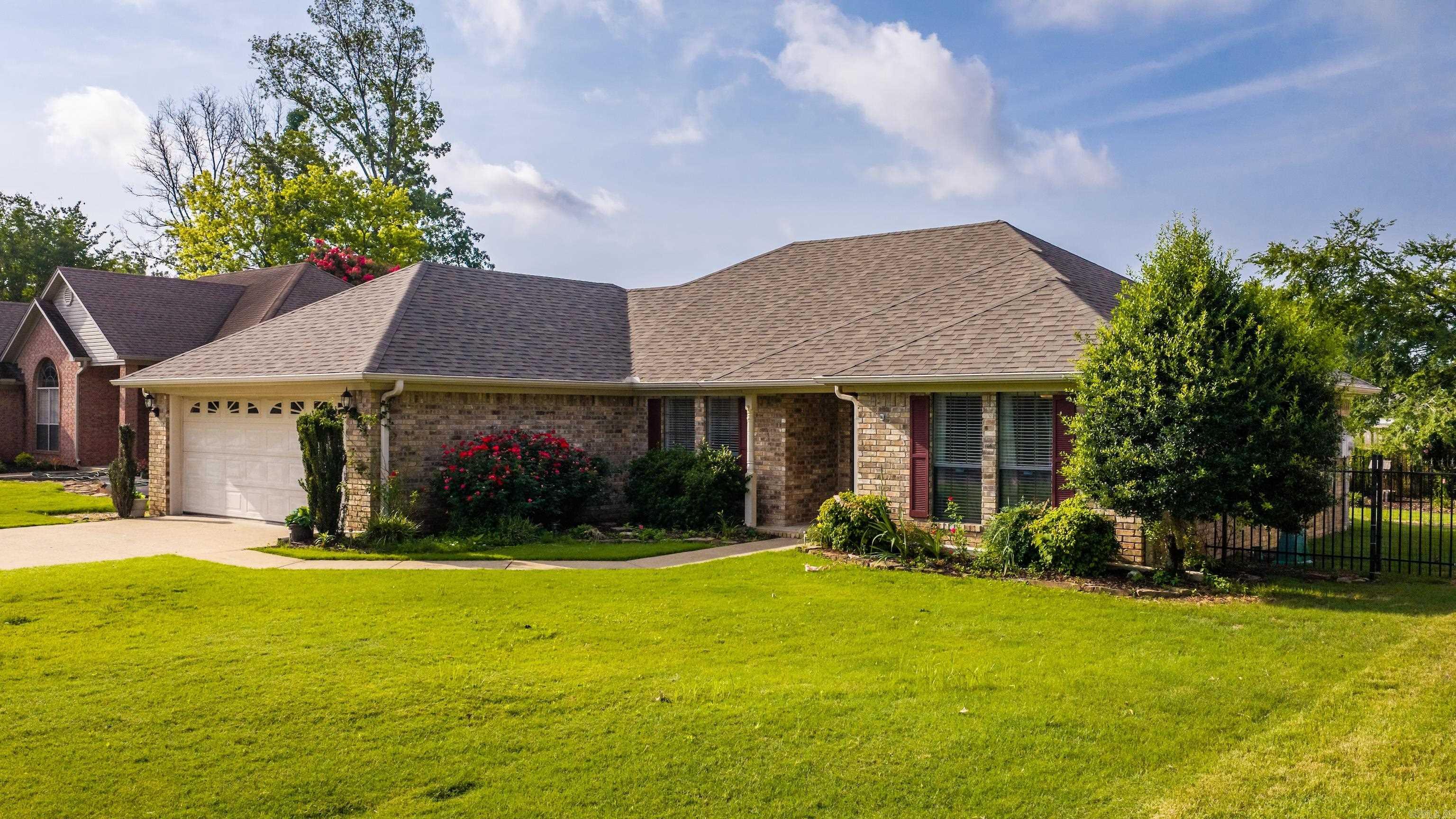 CUTTER RIDGE - Residential