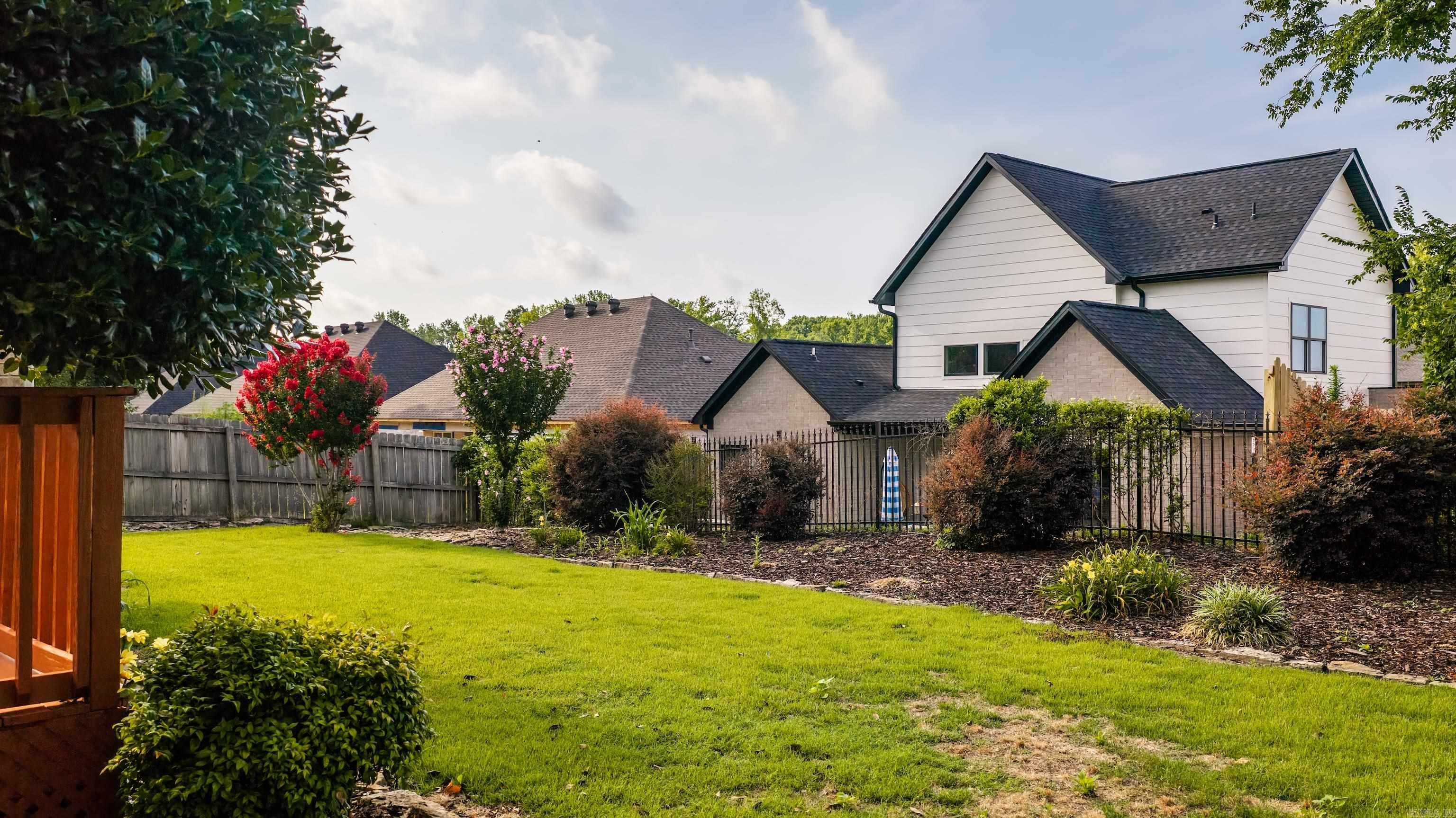 CUTTER RIDGE - Residential