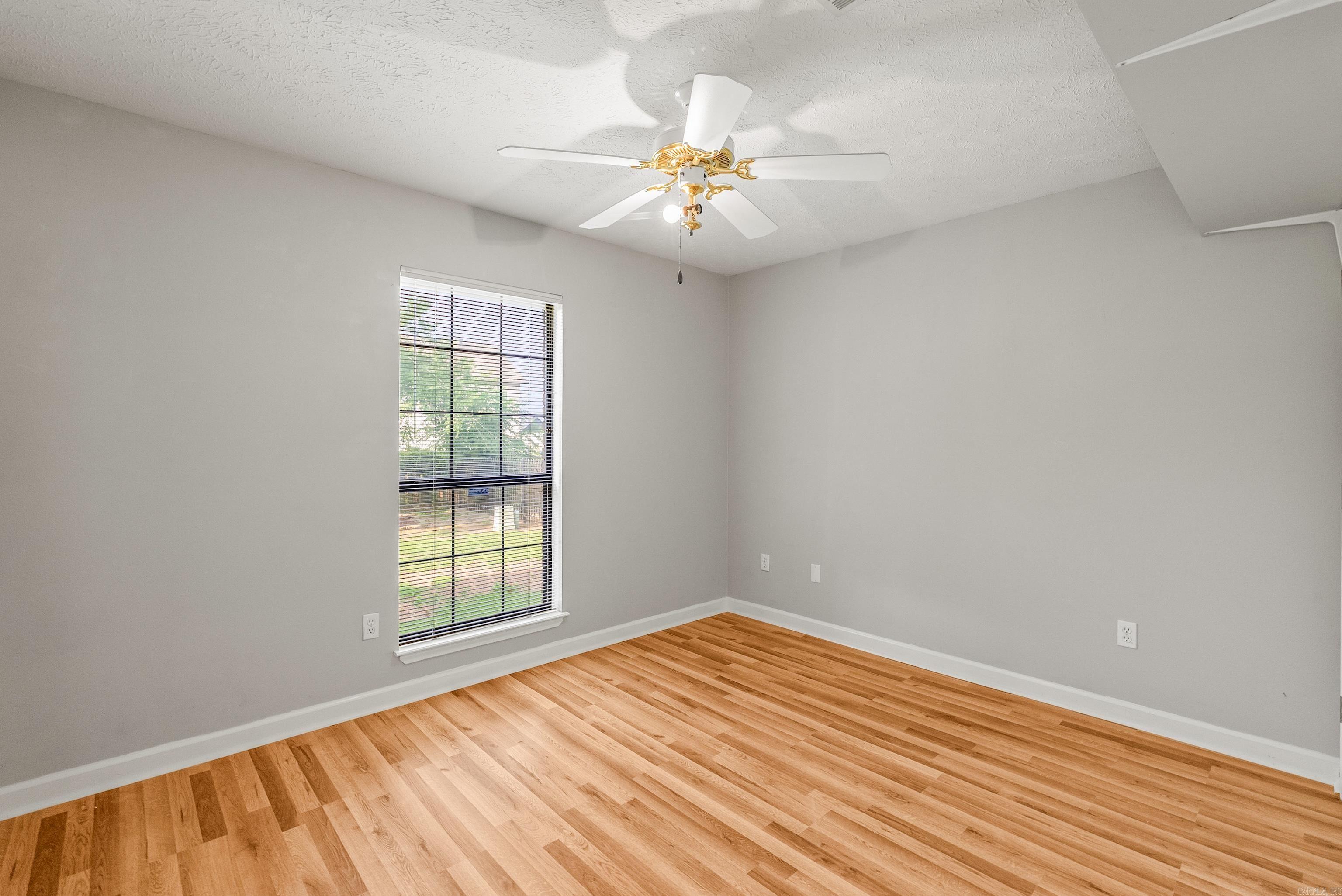 CUTTER RIDGE - Residential