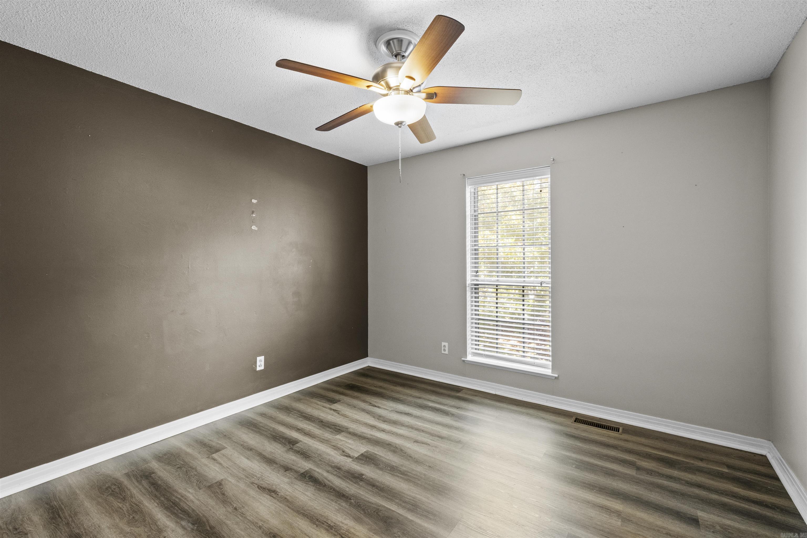 PLEASANT VIEW - Residential