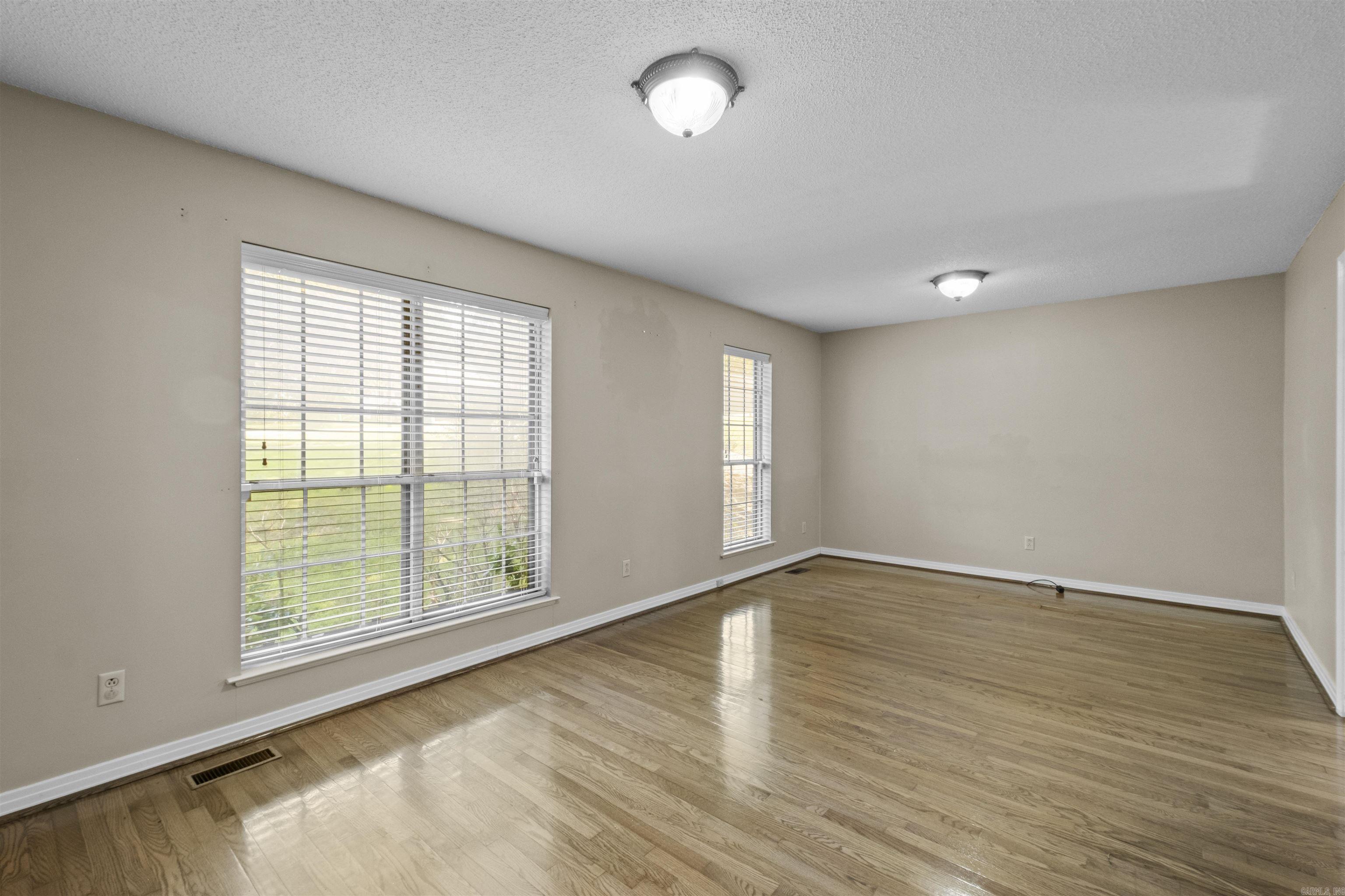 PLEASANT VIEW - Residential