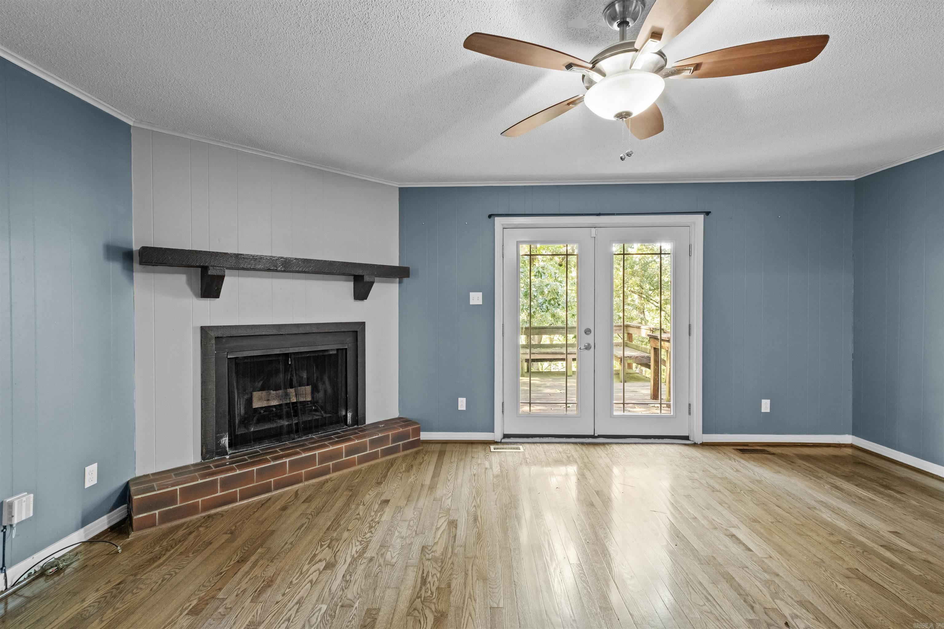 PLEASANT VIEW - Residential