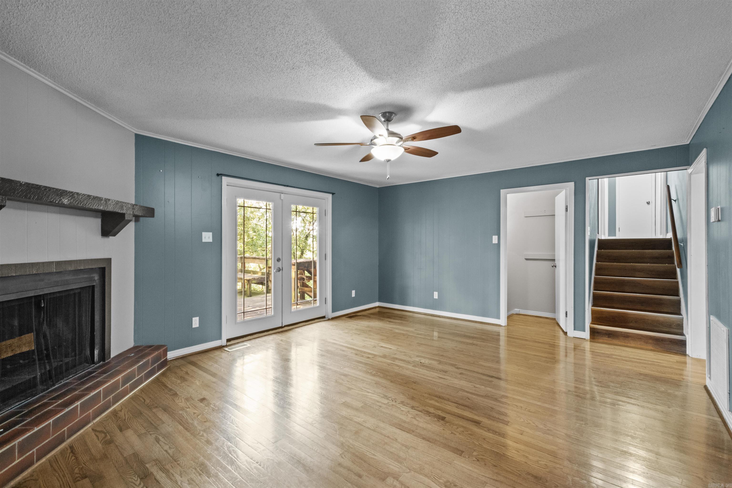 PLEASANT VIEW - Residential