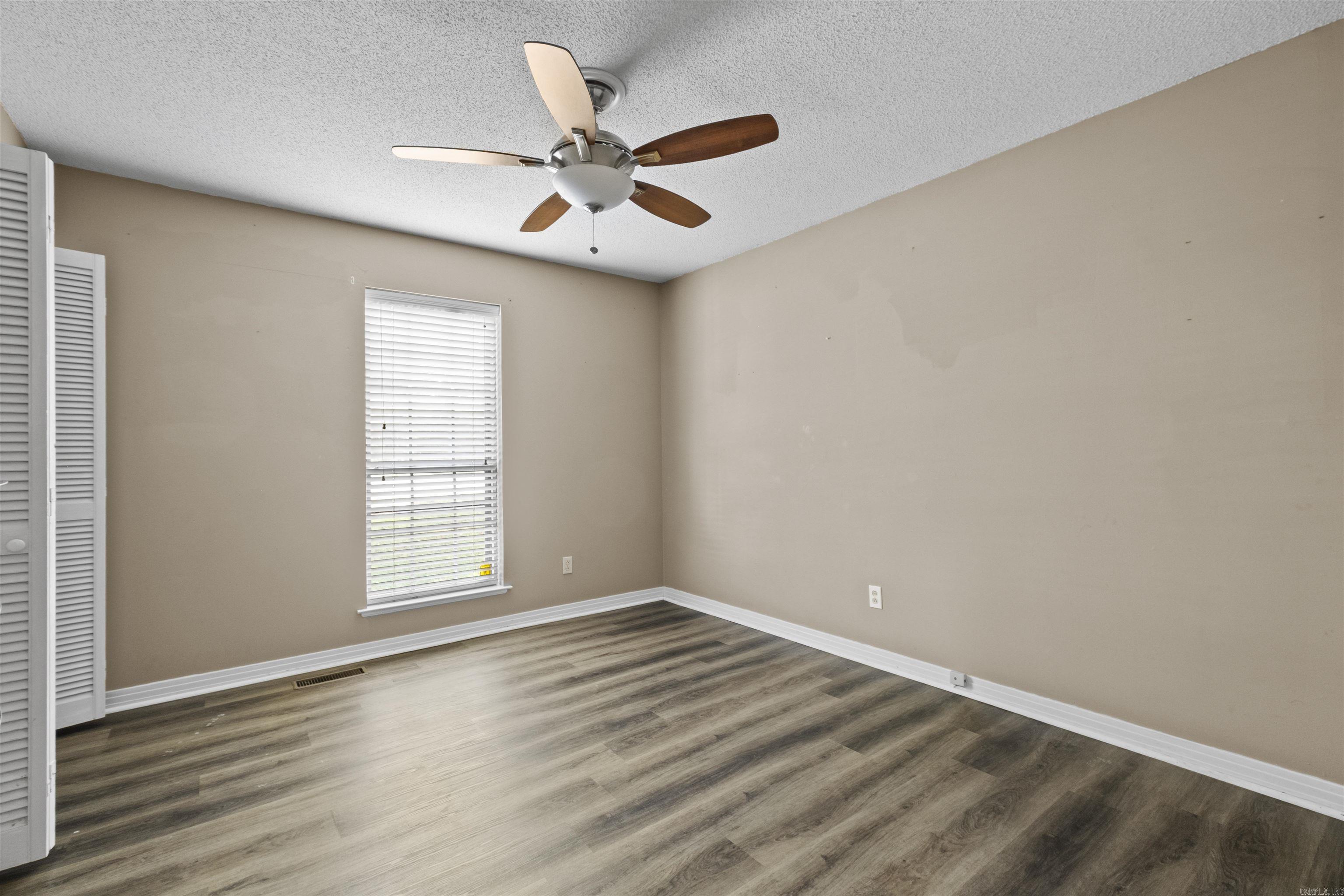 PLEASANT VIEW - Residential