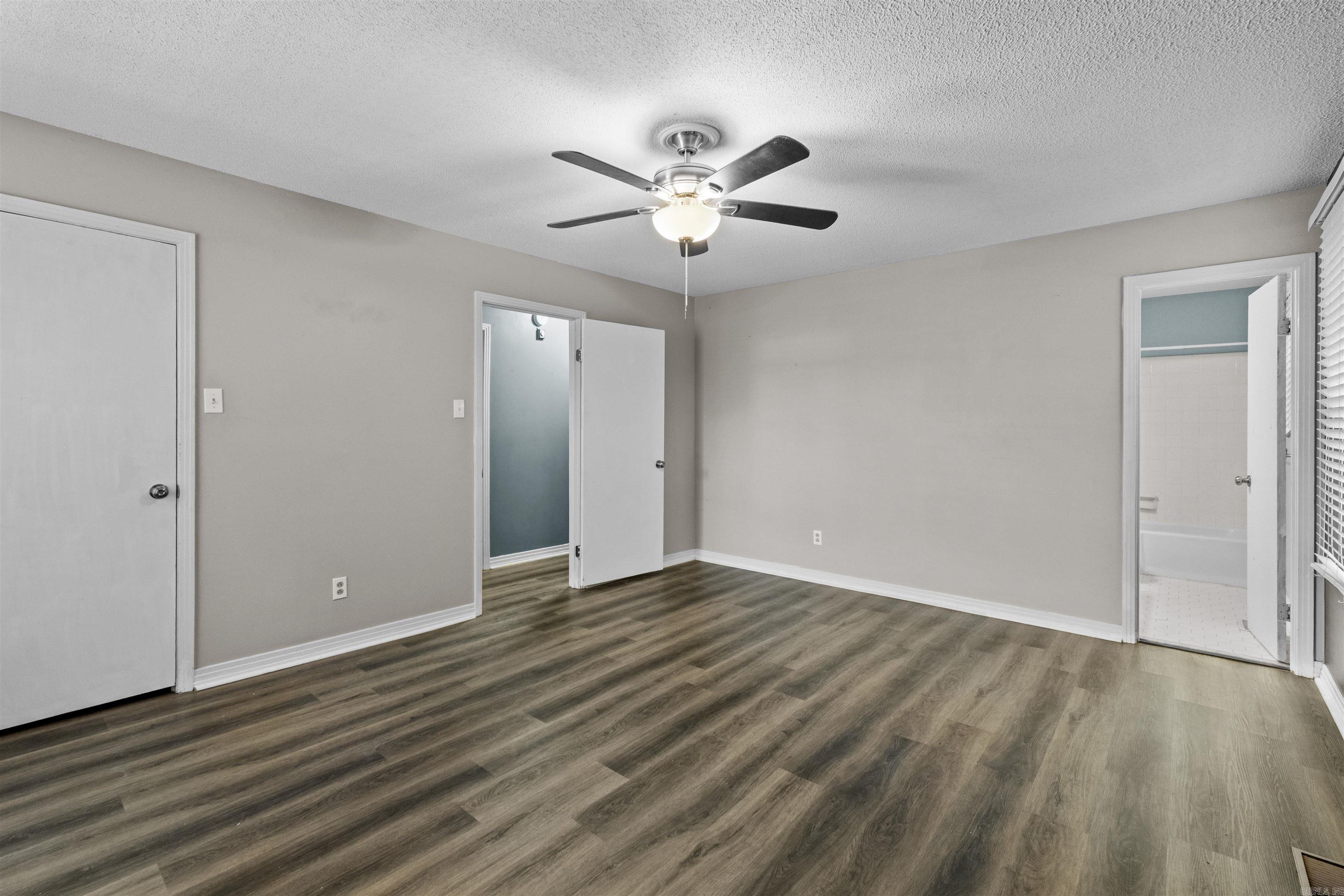 PLEASANT VIEW - Residential