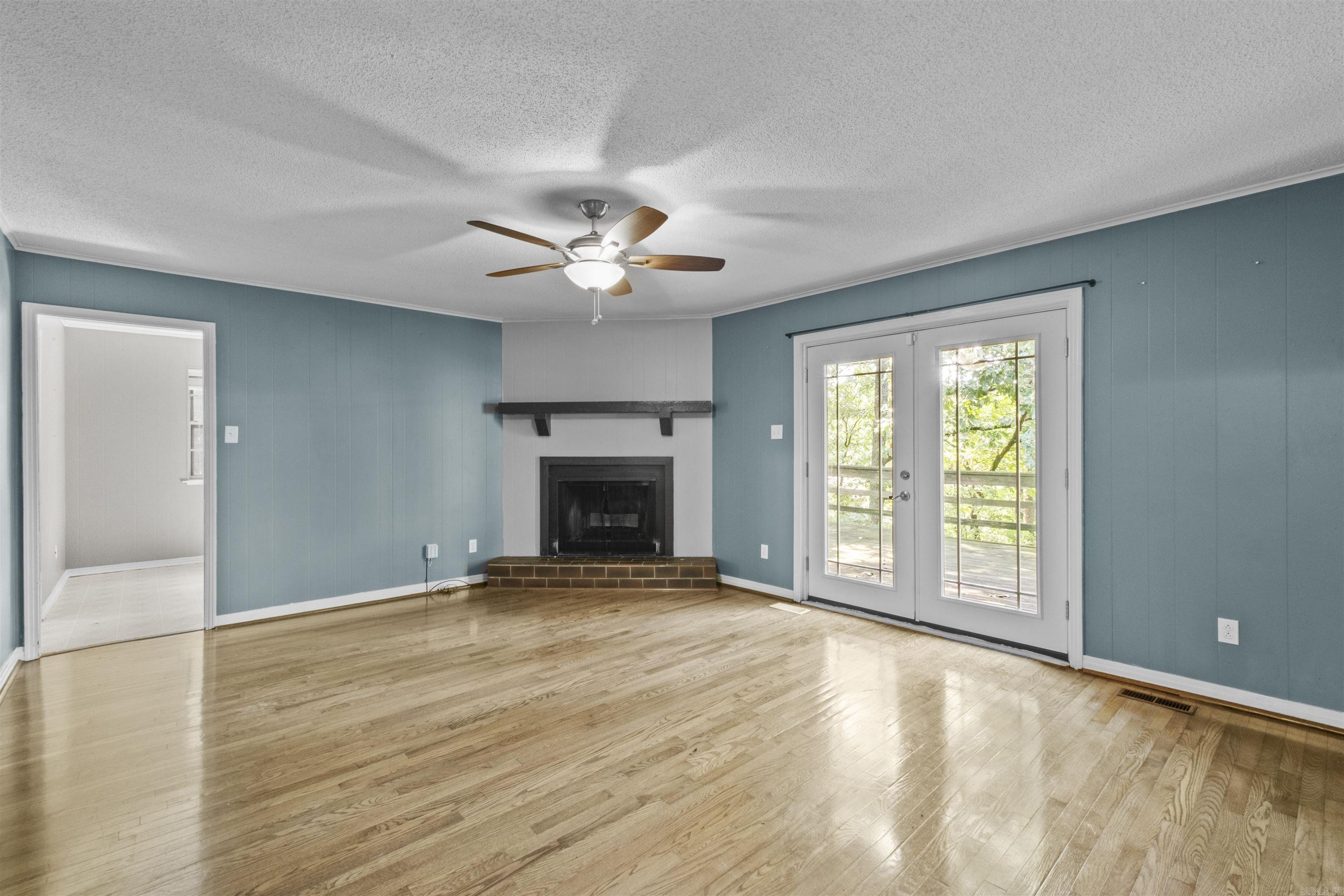 PLEASANT VIEW - Residential