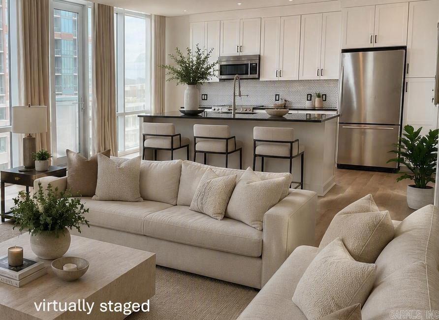 300 THIRD HPR - Residential