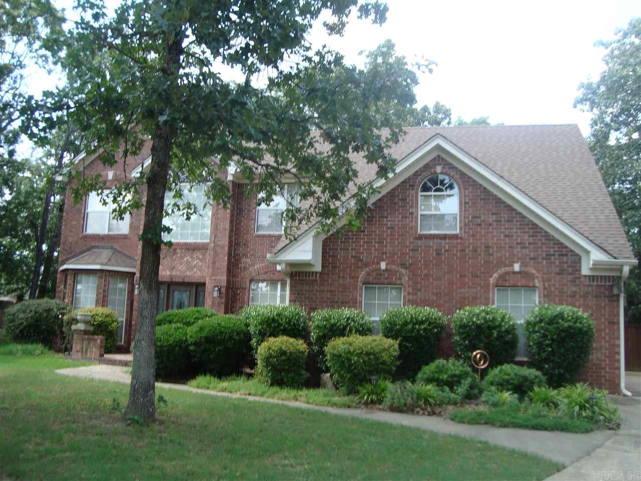 Wow! Everyone can have their own room! Open kitchen/living area, 5 bedroom, 3 bath, large master bedroom with 2 walk-in closets, formal dining room, formal living room, office, craft room, granite counter tops, 3 zone HVAC 2012, dishwasher 2012, roof 2010, 80 gallon on demand water heater 2011.