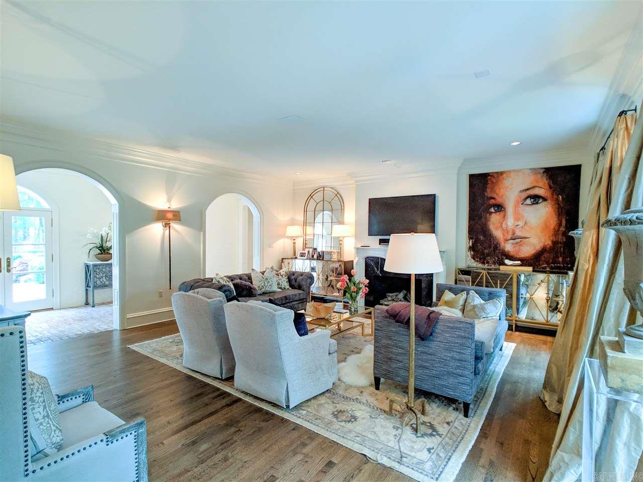 HICKORY HILLS - Residential
