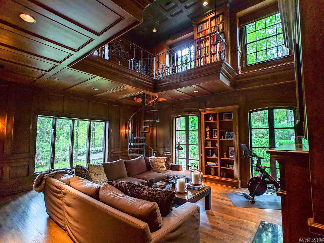 HICKORY HILLS - Residential
