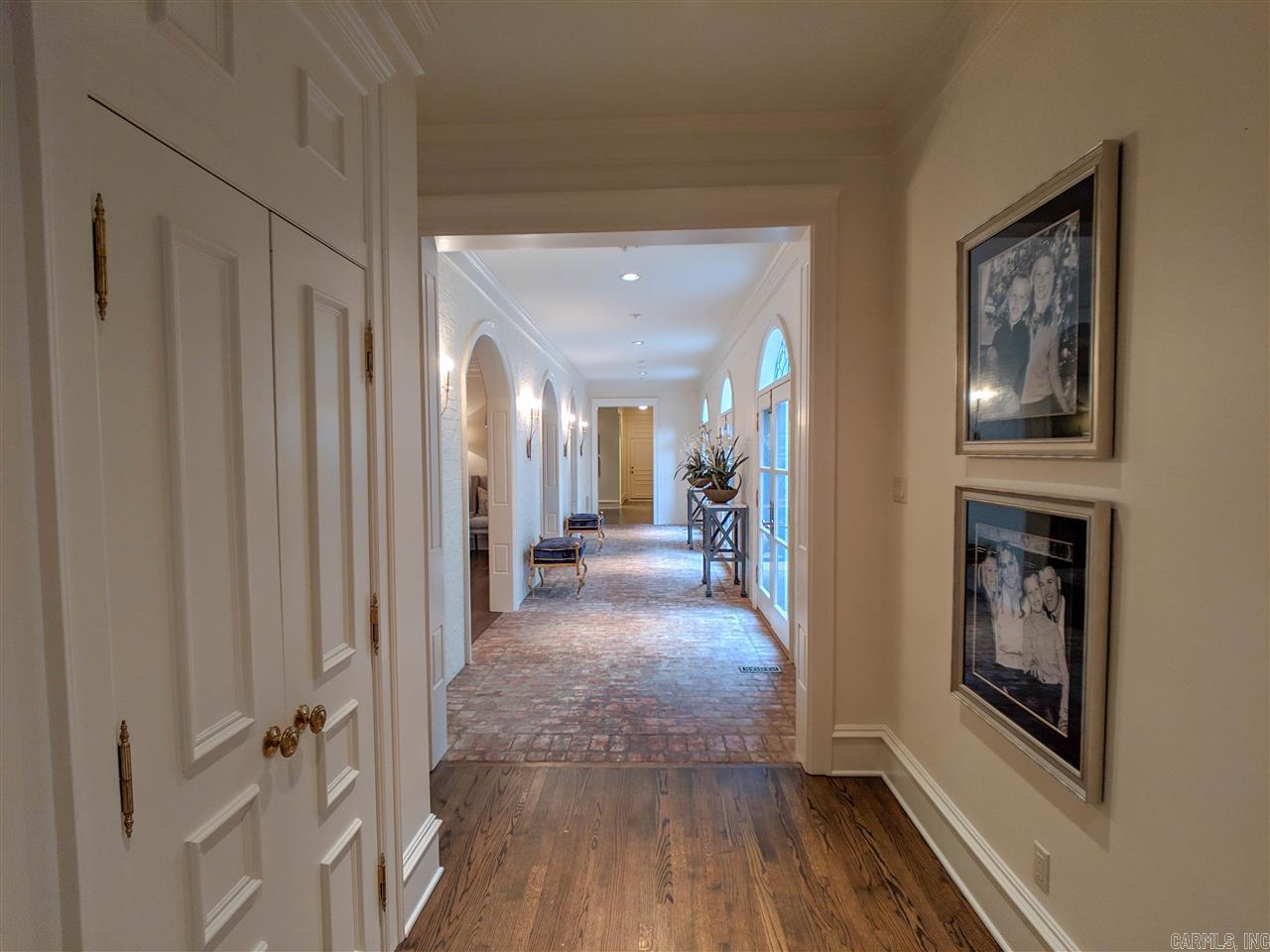 HICKORY HILLS - Residential