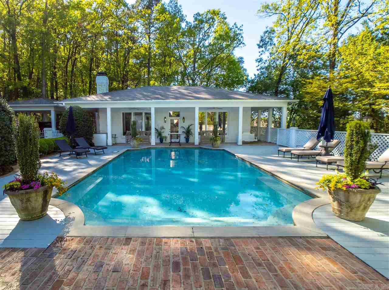 HICKORY HILLS - Residential