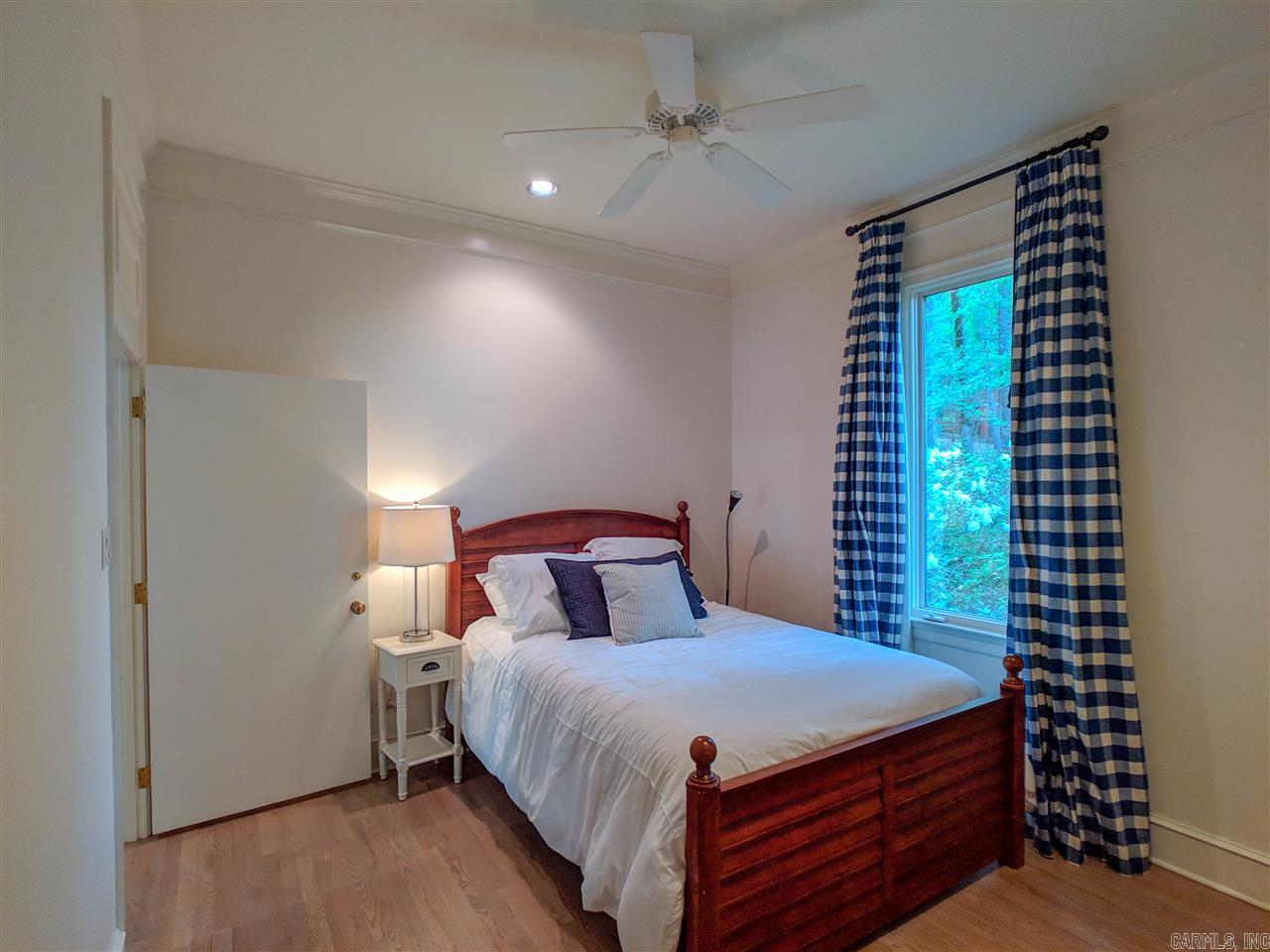HICKORY HILLS - Residential
