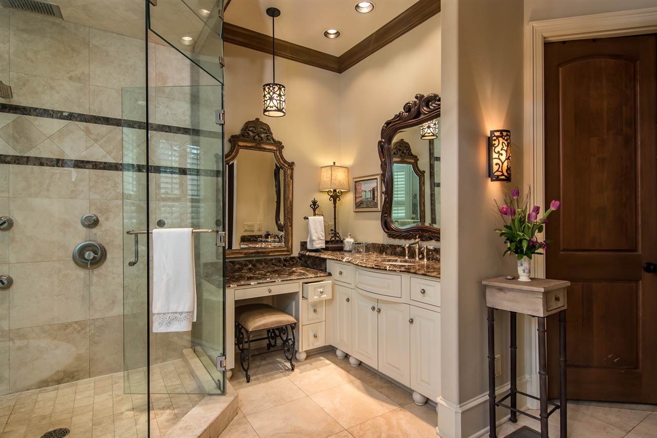 HICKORY CREEK - Residential