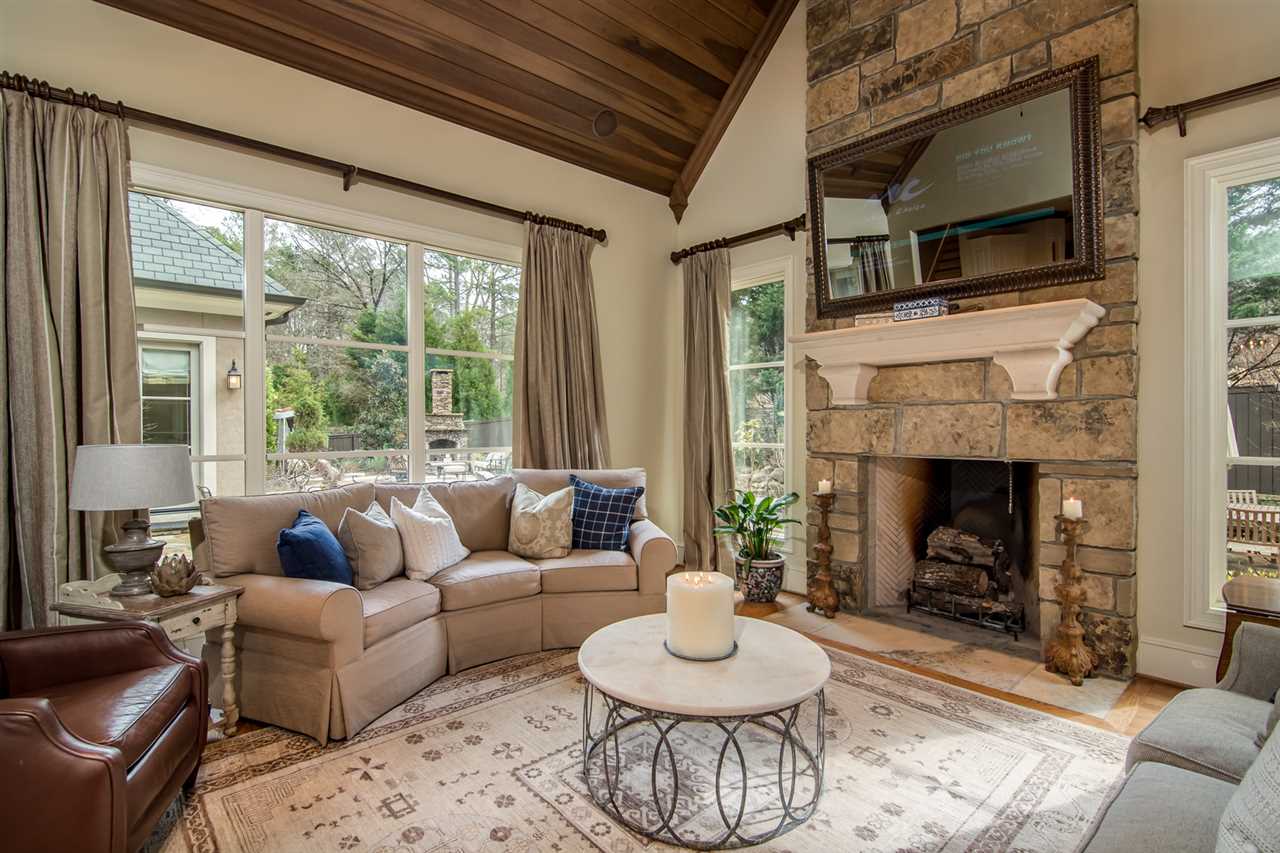 HICKORY CREEK - Residential
