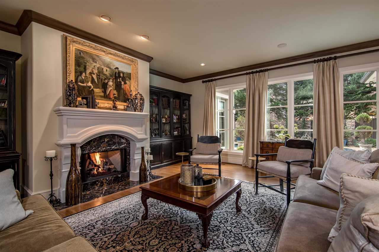 HICKORY CREEK - Residential