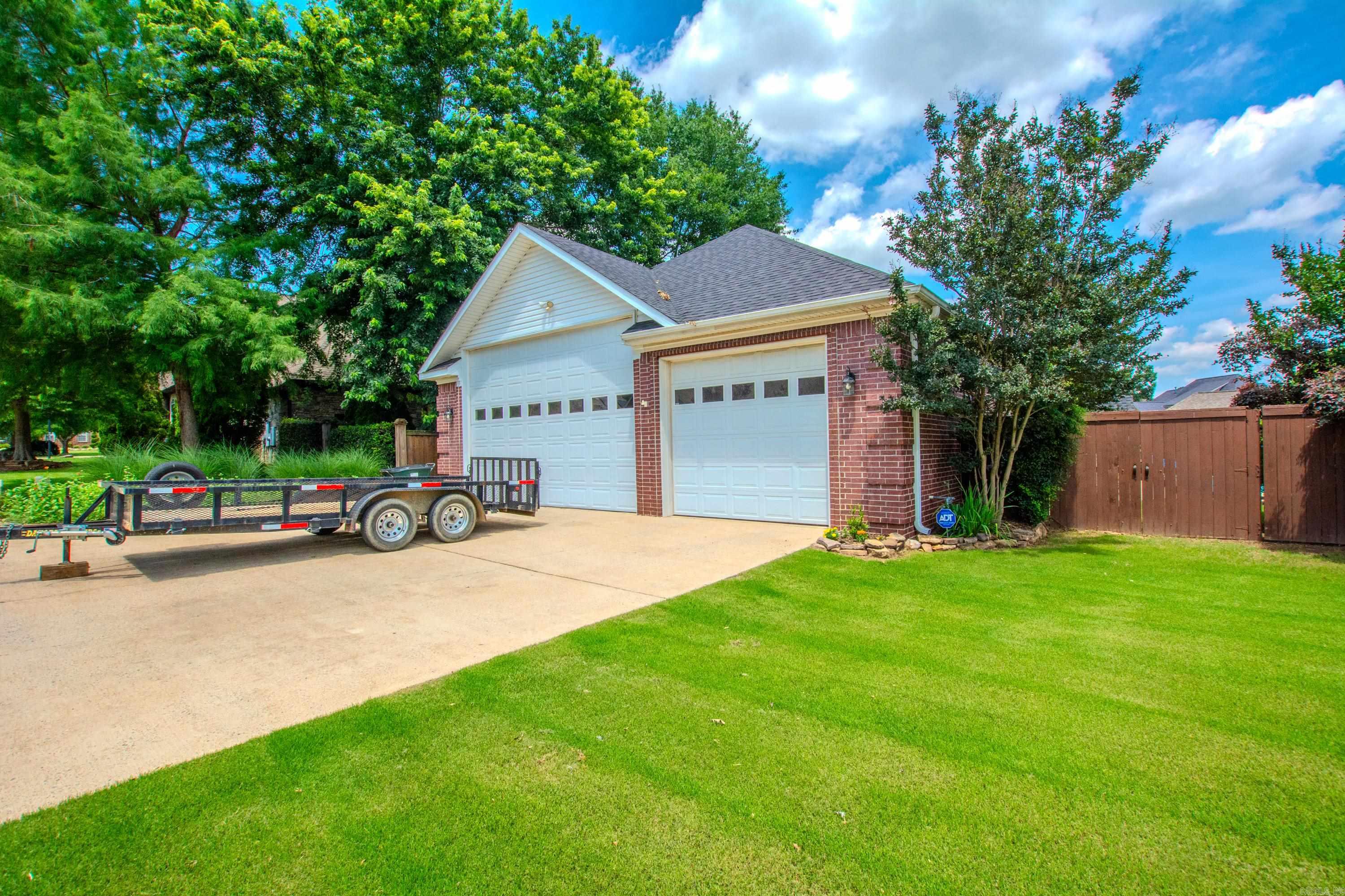 WESTPOINTE - Residential