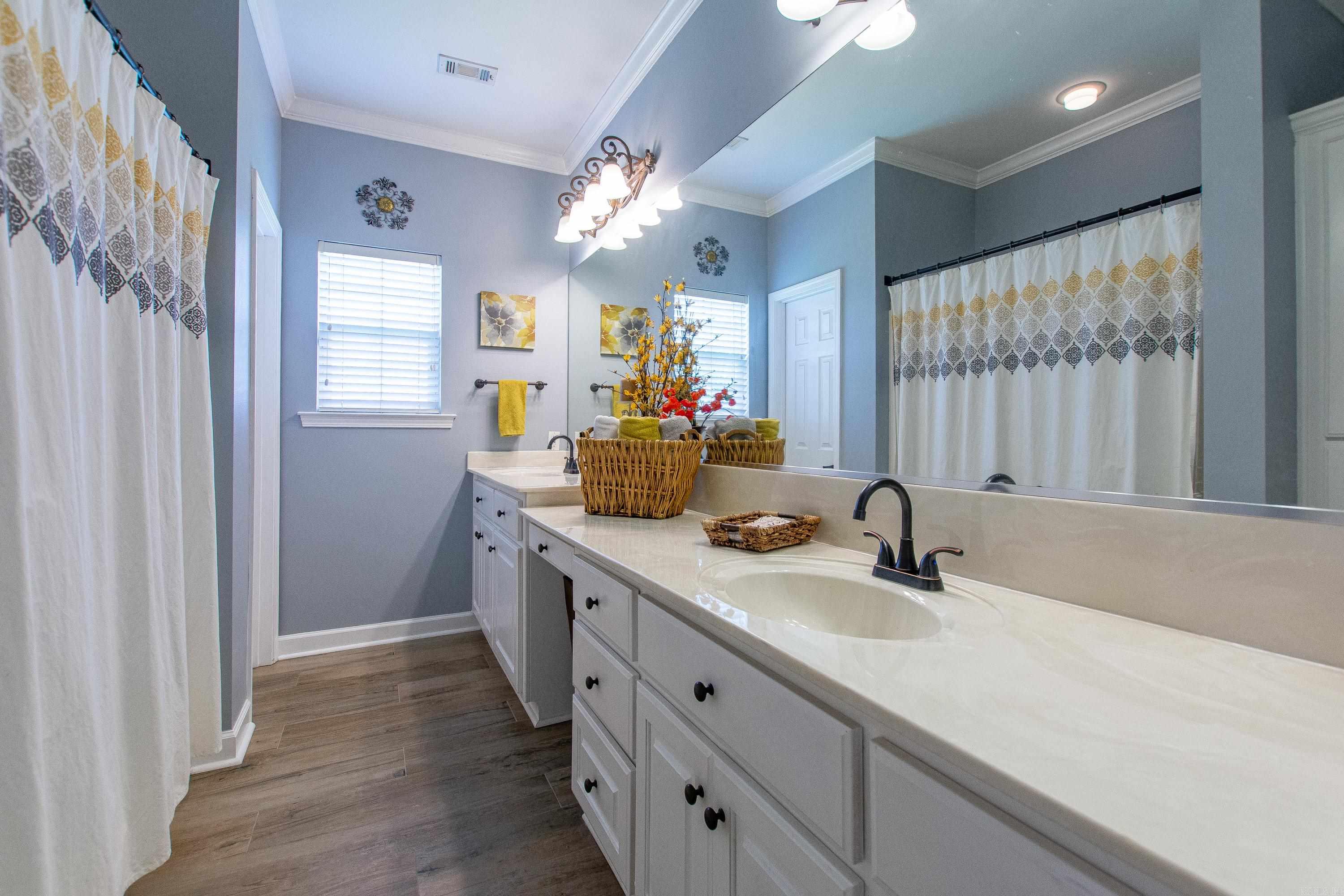 WESTPOINTE - Residential