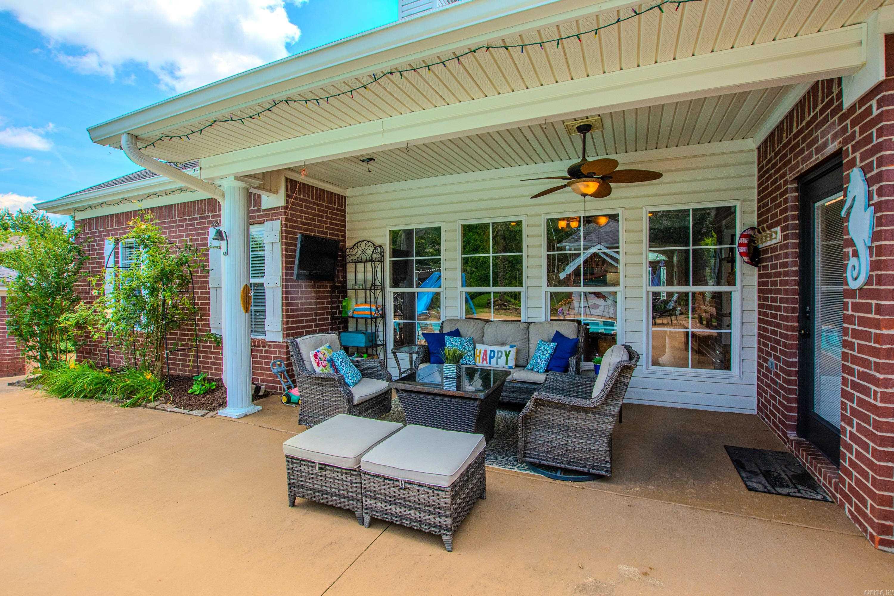 WESTPOINTE - Residential