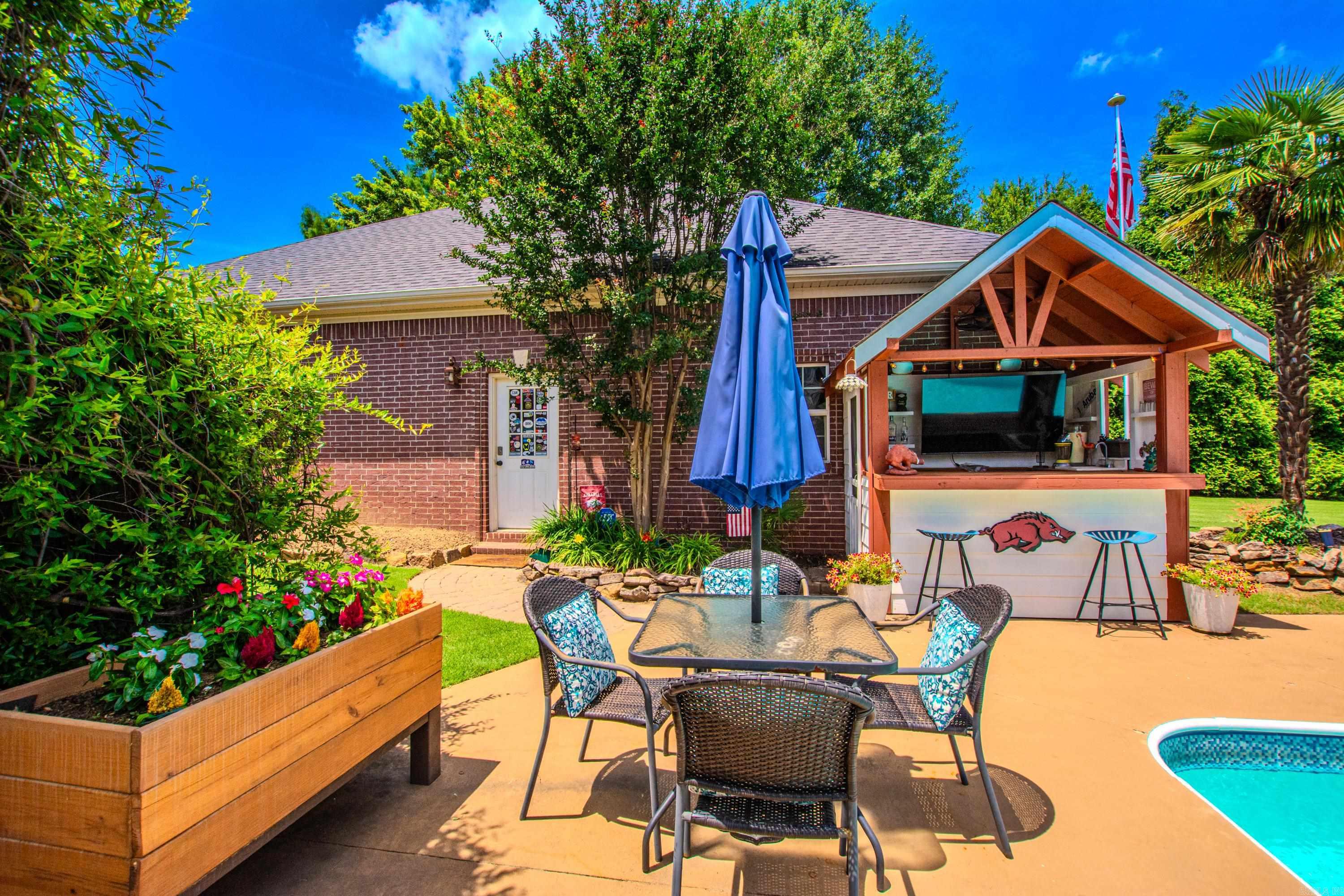 WESTPOINTE - Residential