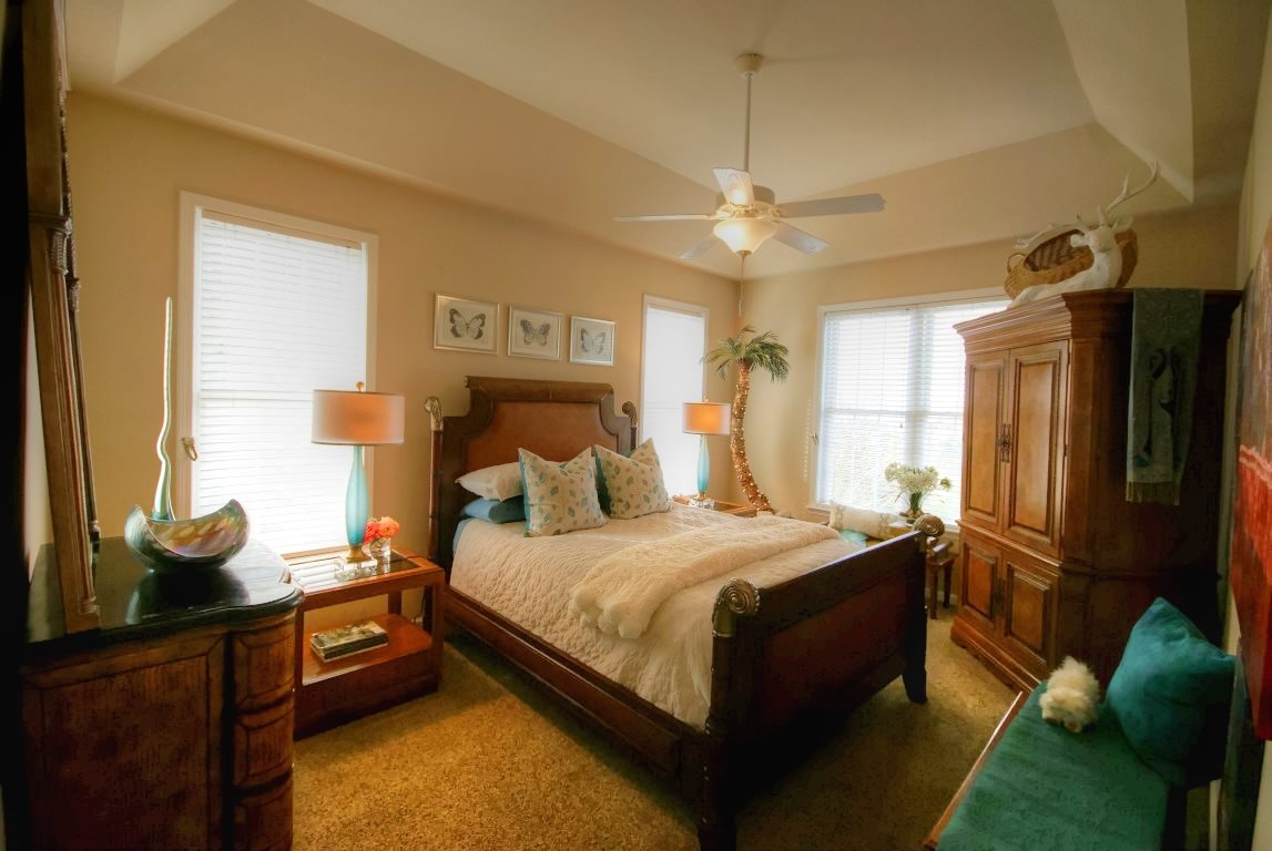 INDIAN HILLS - Residential