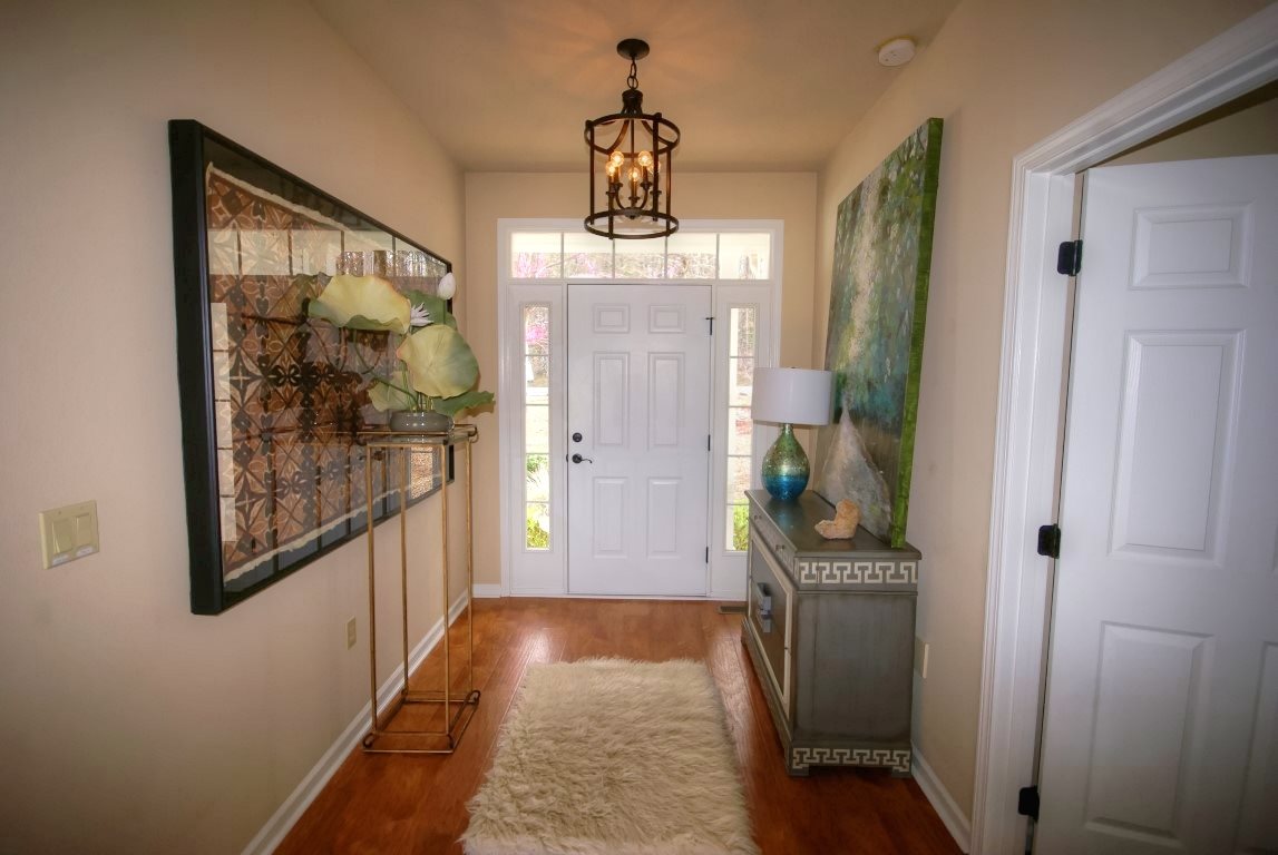 INDIAN HILLS - Residential
