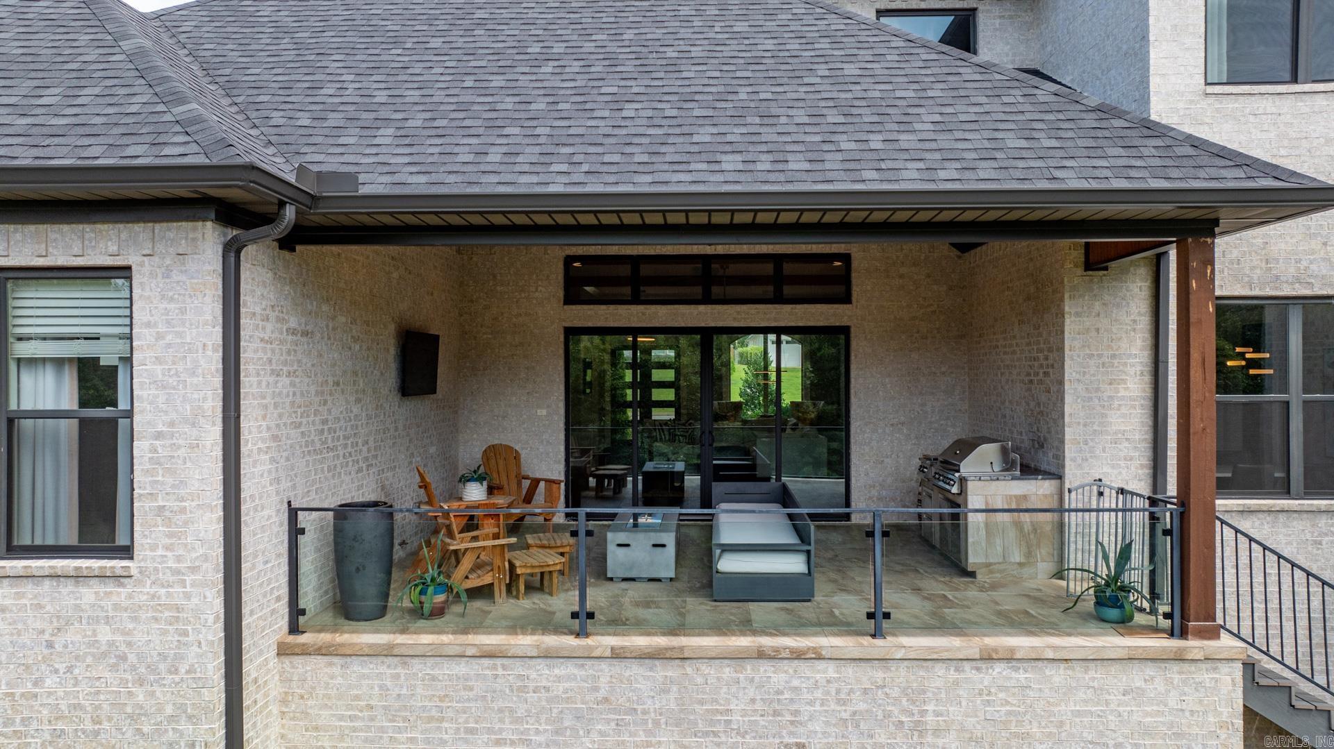 CHENAL VALLEY "FALSTONE COURT" - Residential