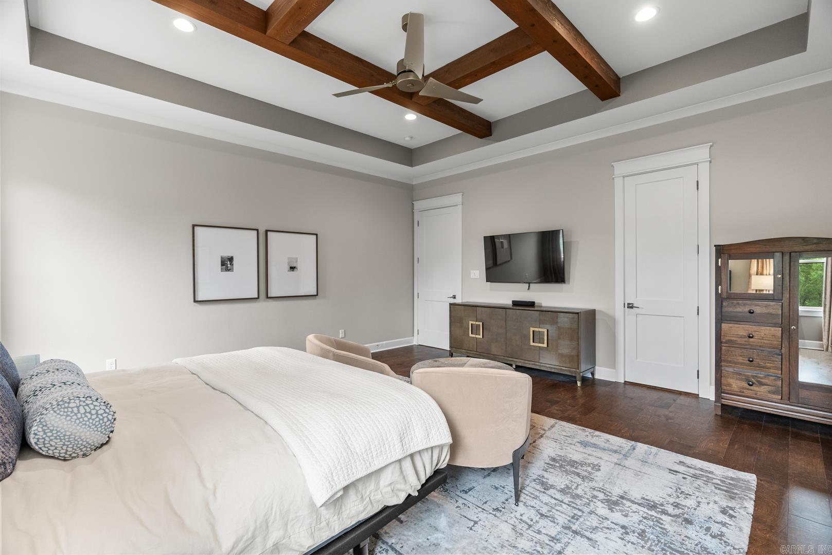 CHENAL VALLEY "FALSTONE COURT" - Residential