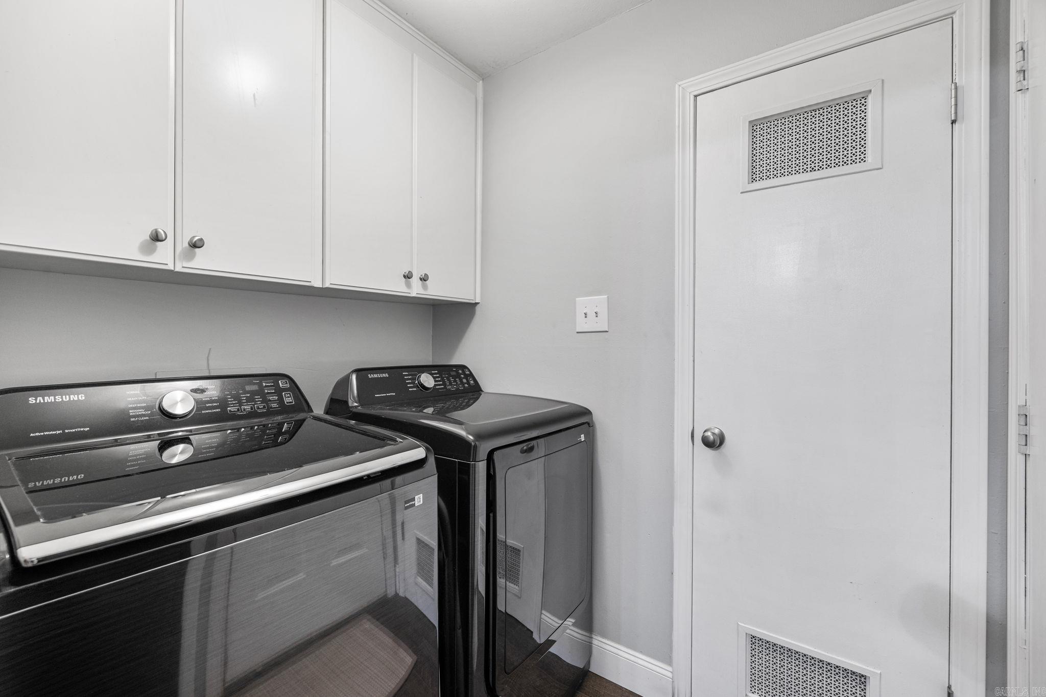 DEEREWOOD - Residential