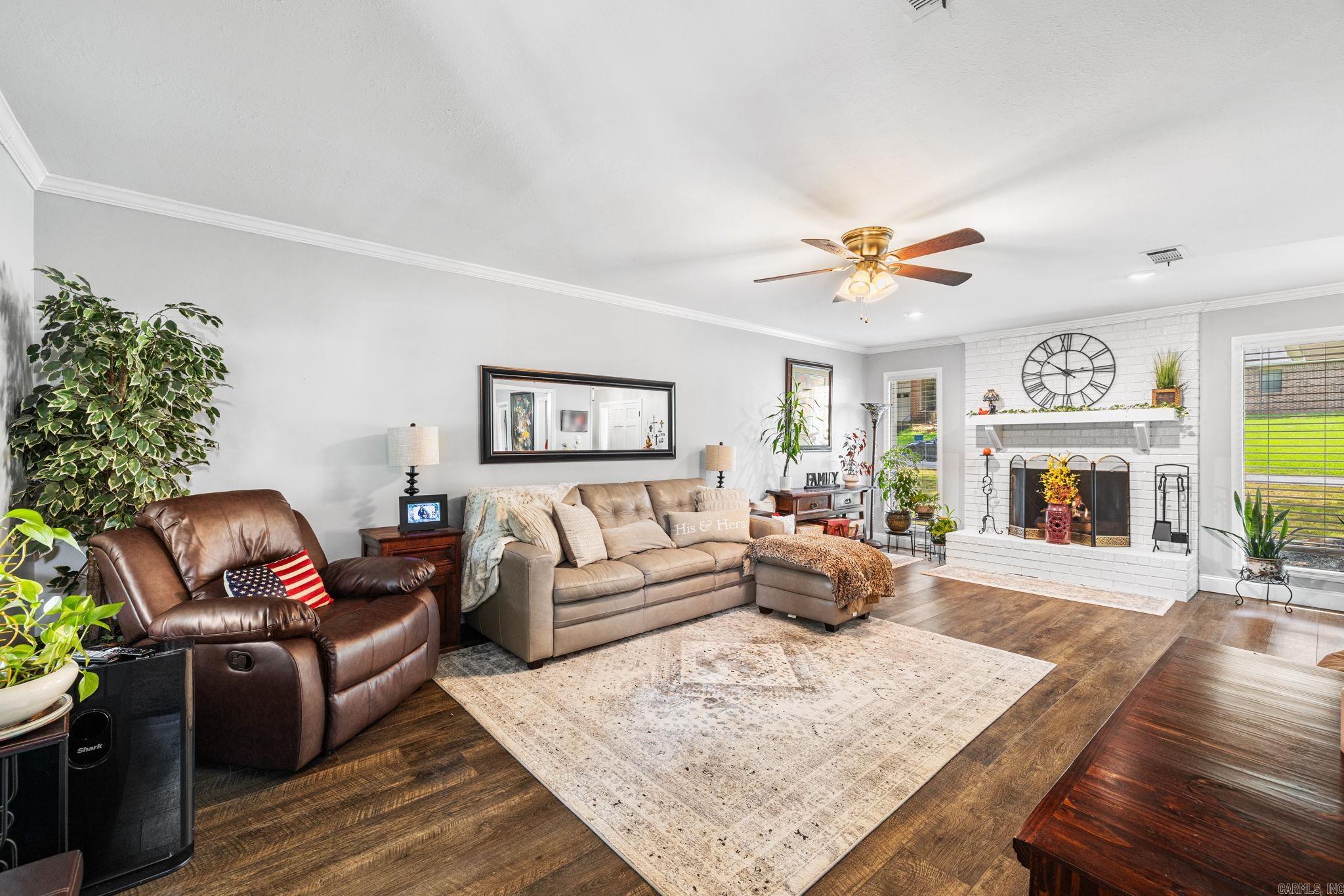 DEEREWOOD - Residential