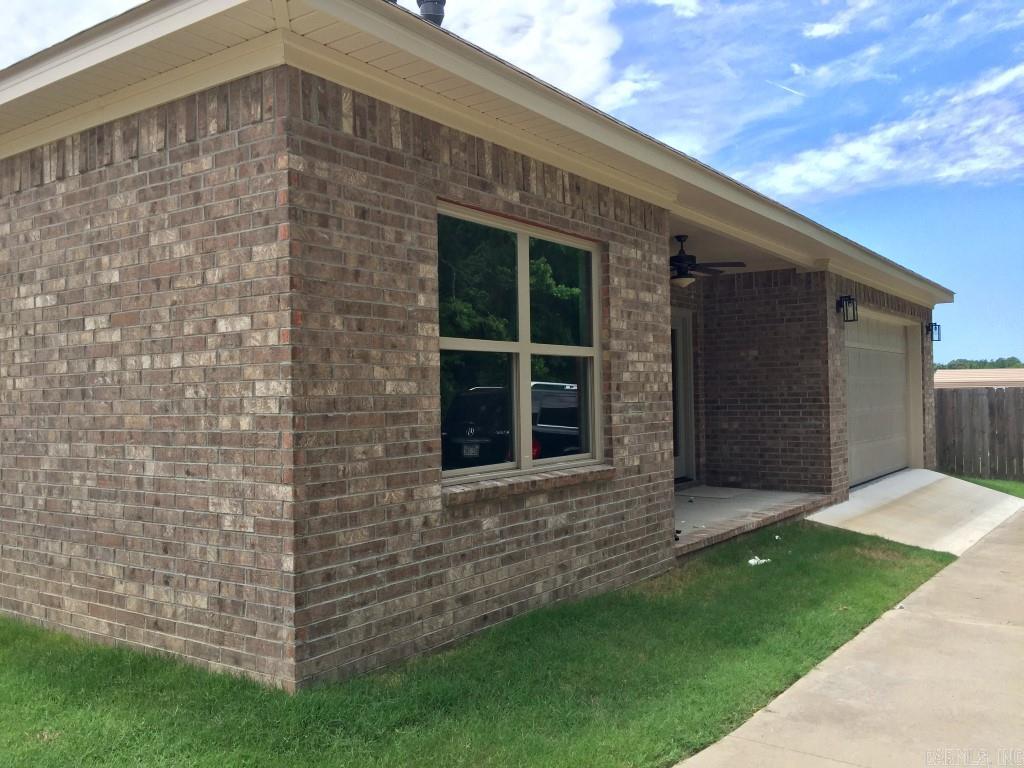 TRAMMEL GARDENS - Residential