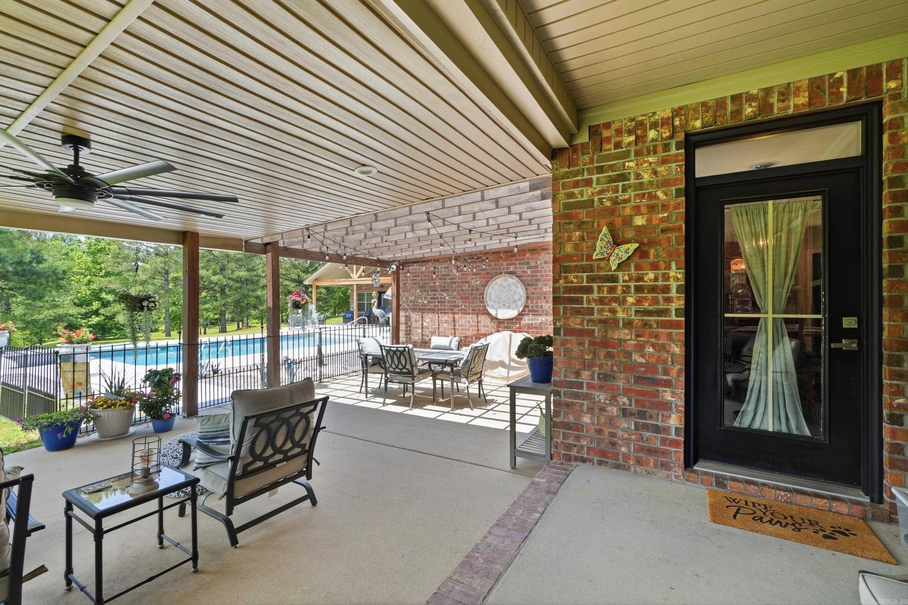 PLEASANT LAKE ESTATES - Residential
