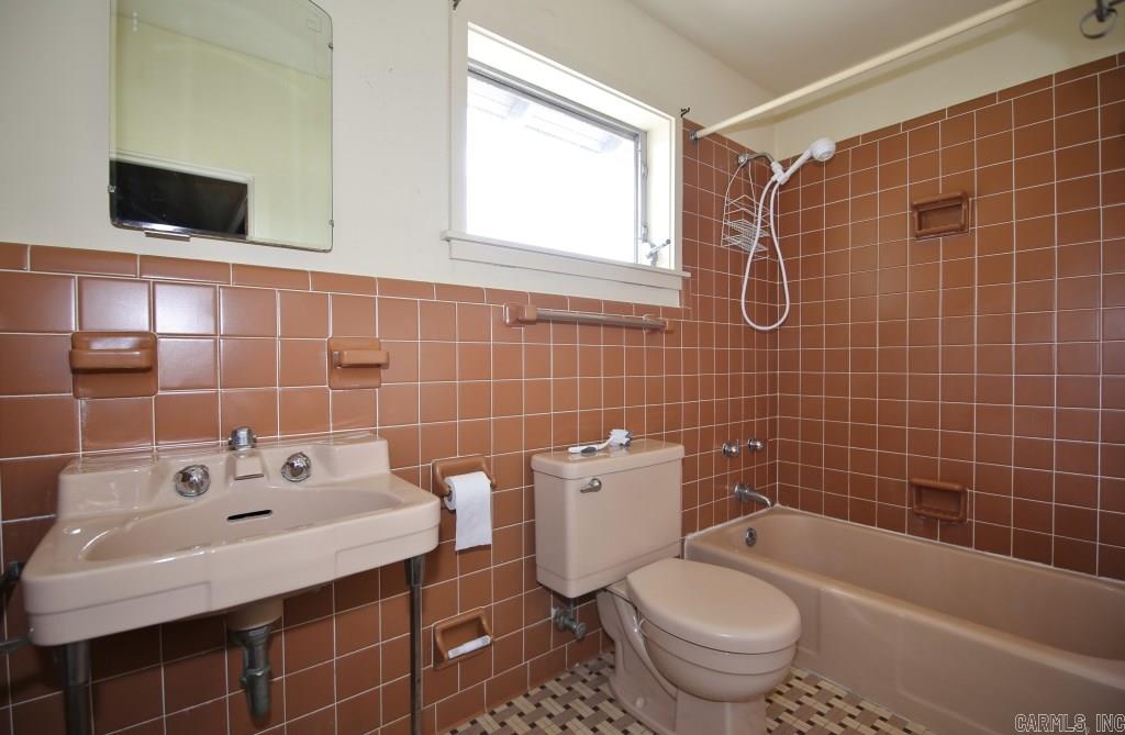 Newtons - Residential