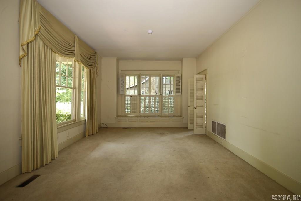 Newtons - Residential