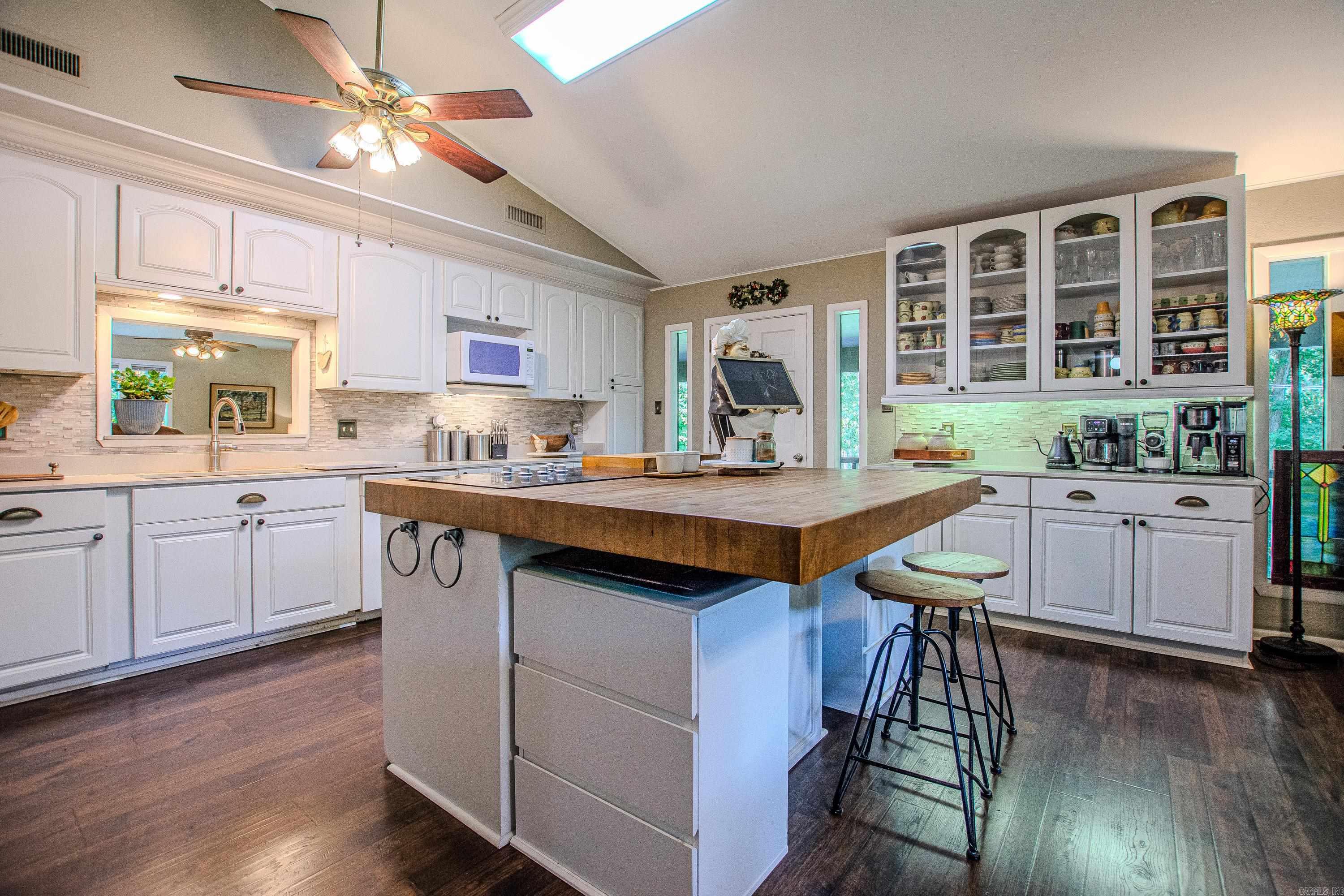 NORTH LYNNWOOD - Residential