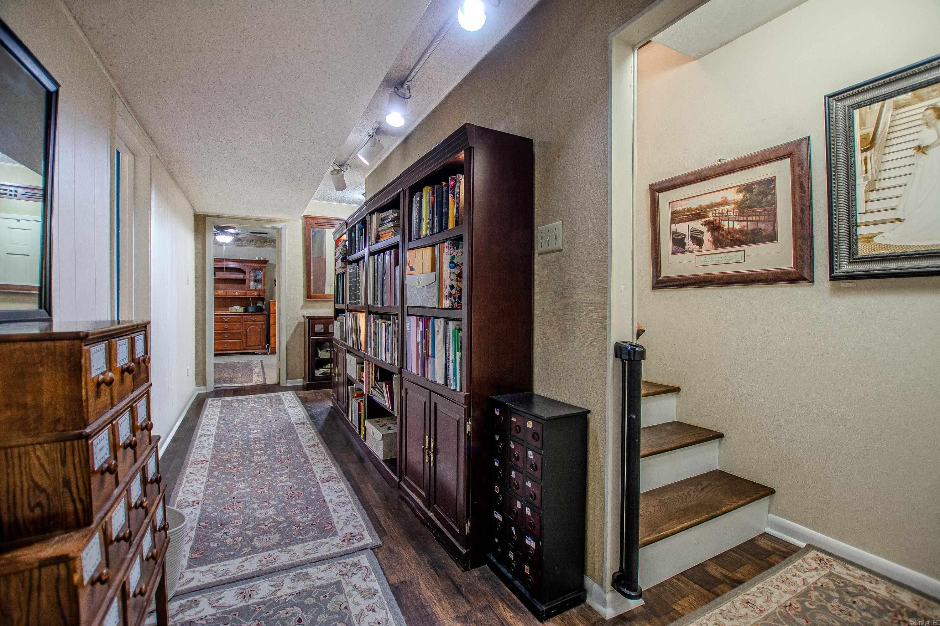 NORTH LYNNWOOD - Residential